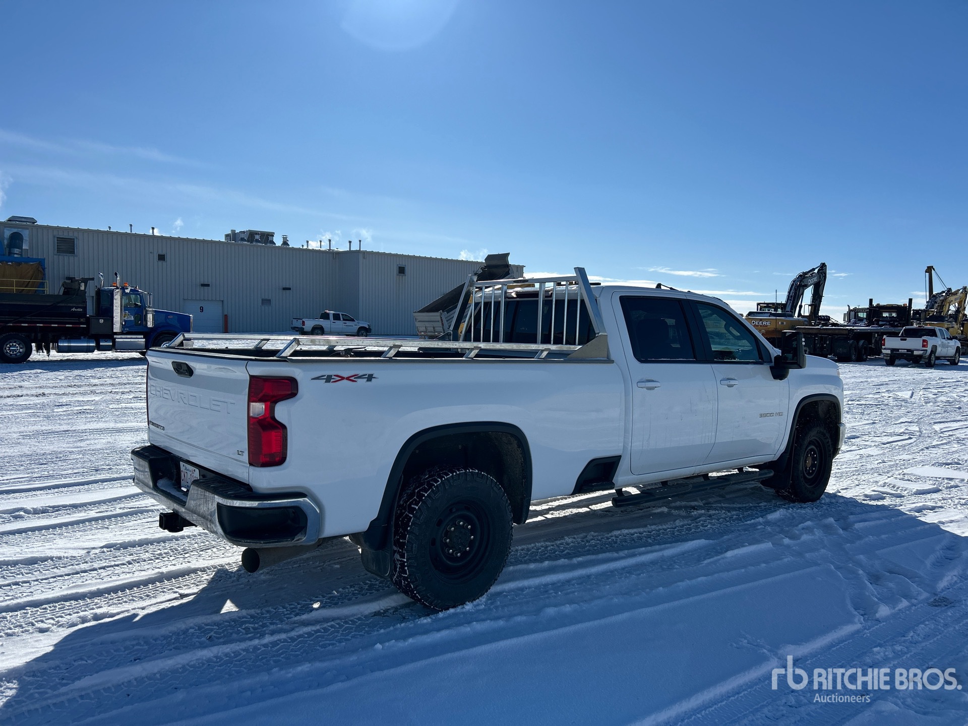 General Appearance with Imagen: esquina trasera derecha