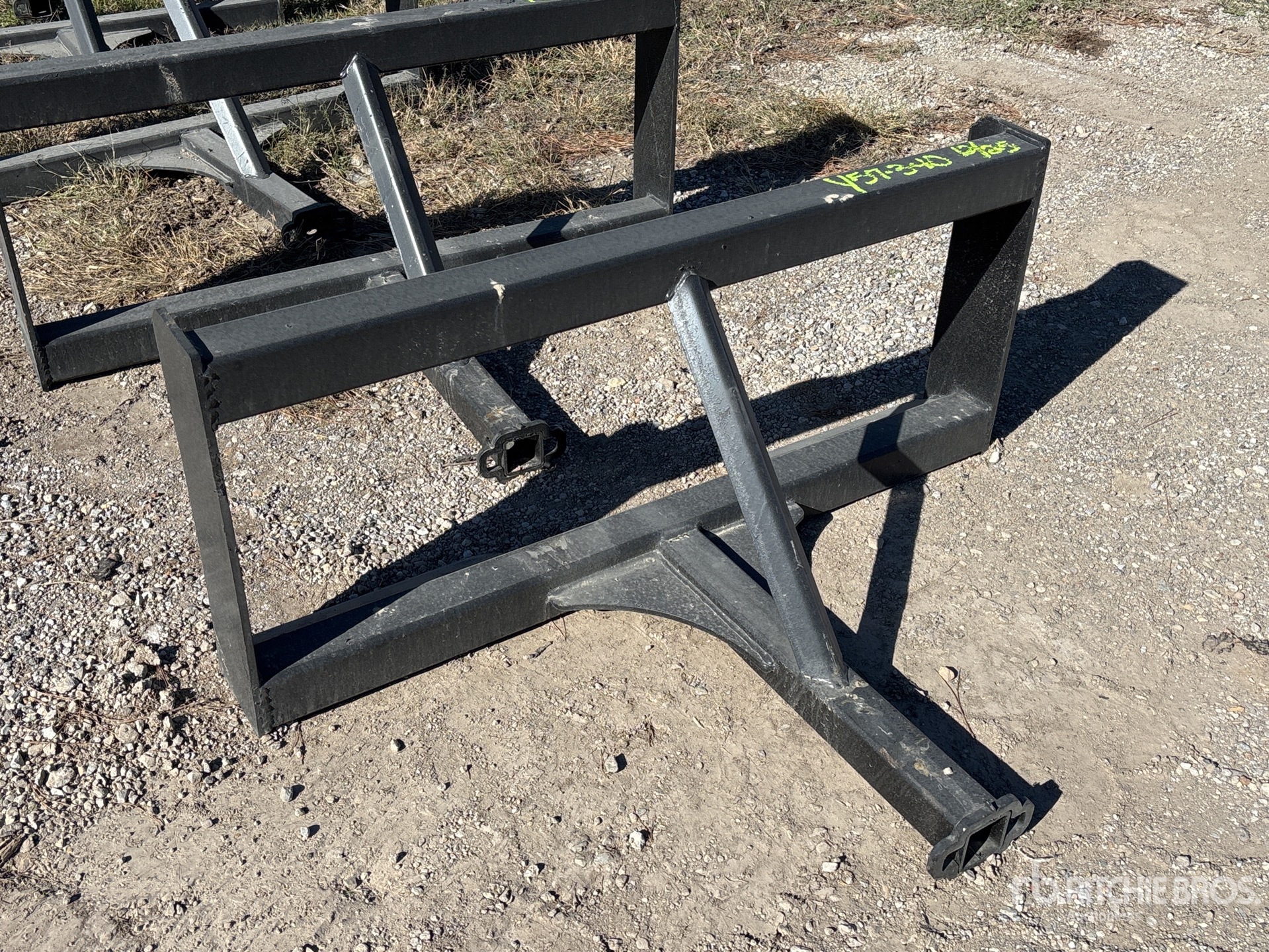 Aspect général with Image, coin avant droit