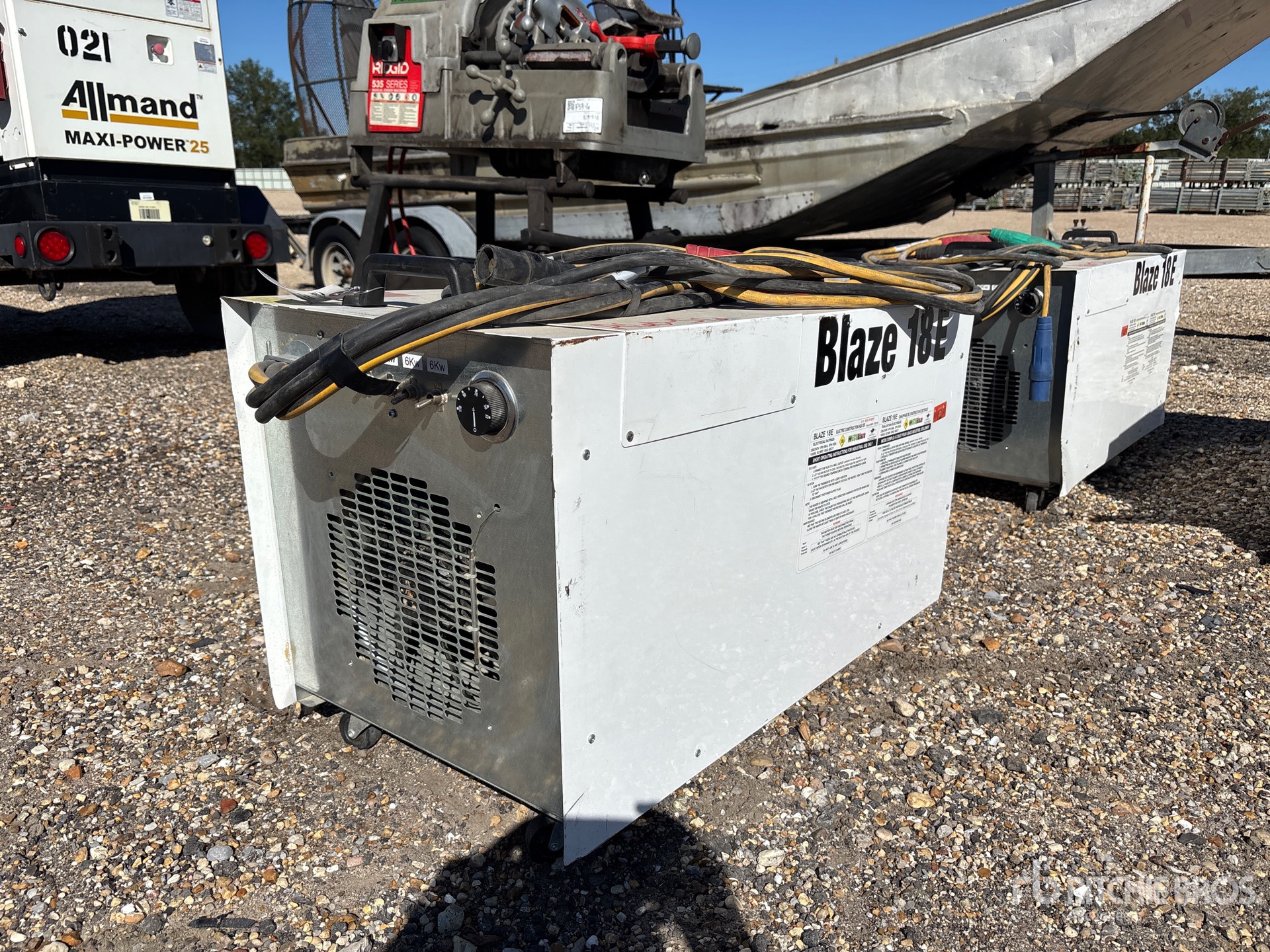 General Appearance with Picture, Left Front Corner