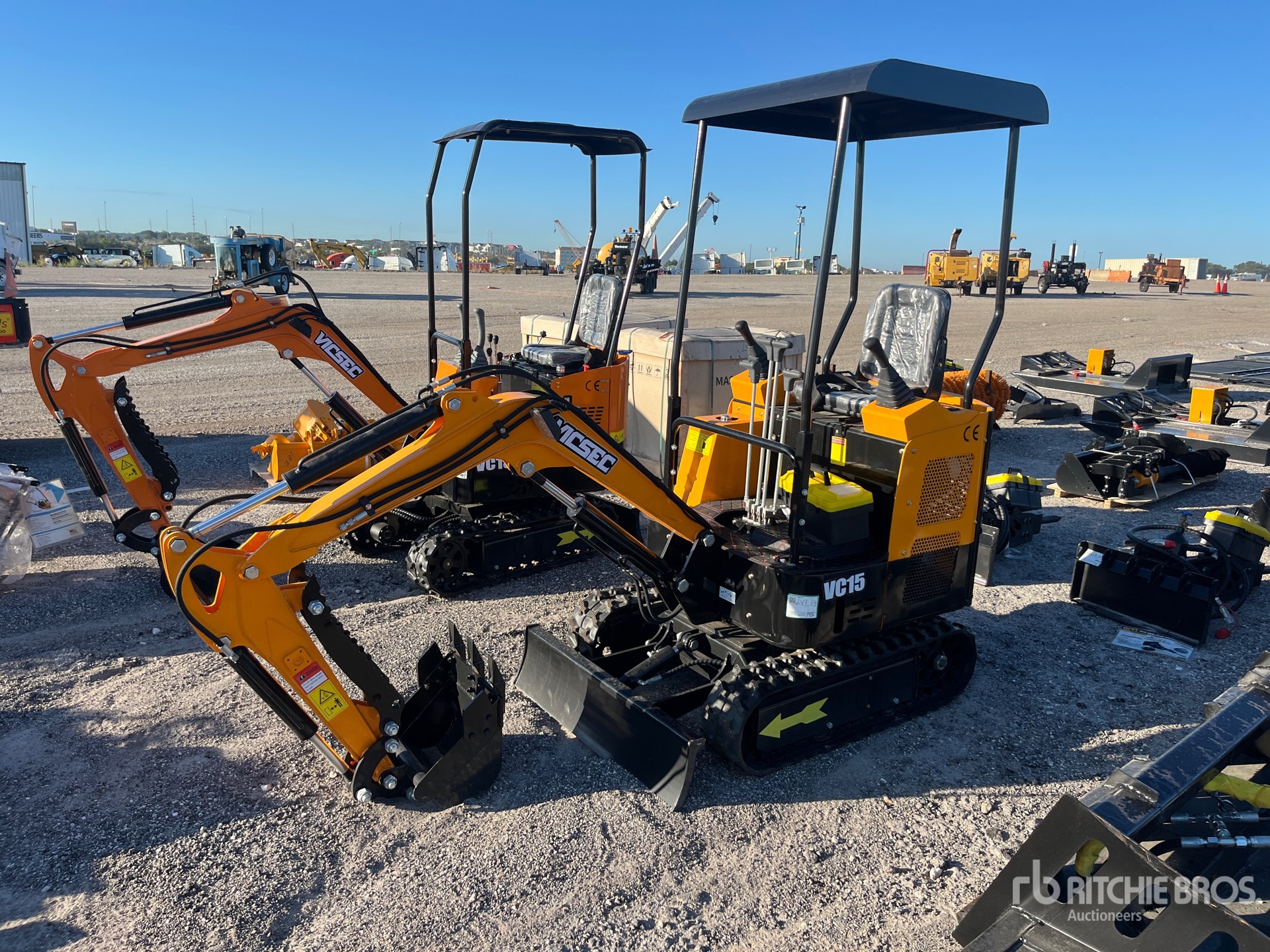 General Appearance with Picture, Left Front Corner