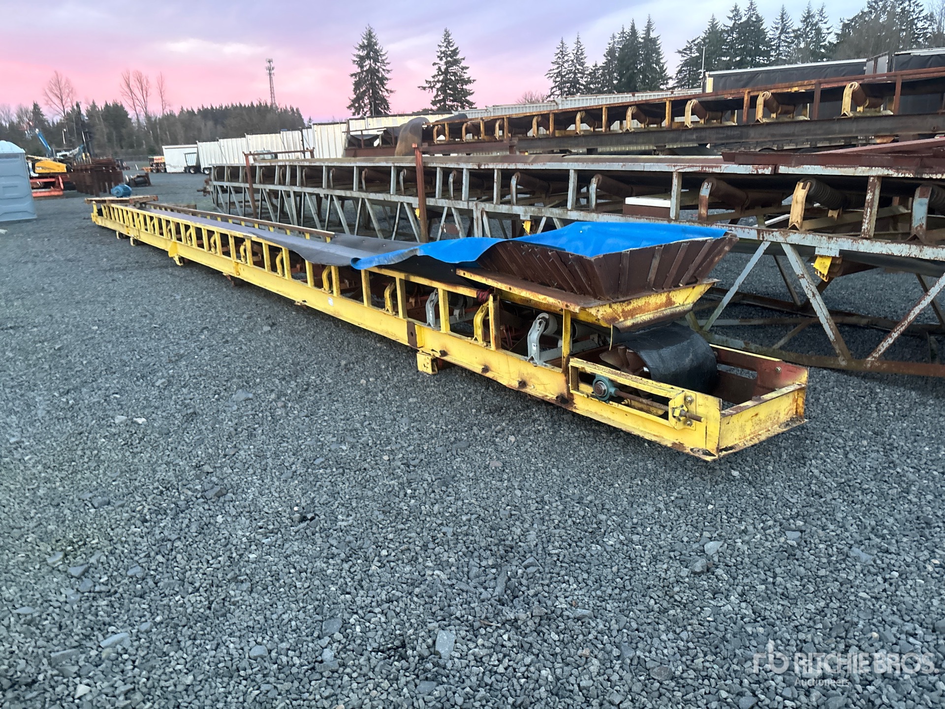 General Appearance with Imagen: esquina trasera izquierda