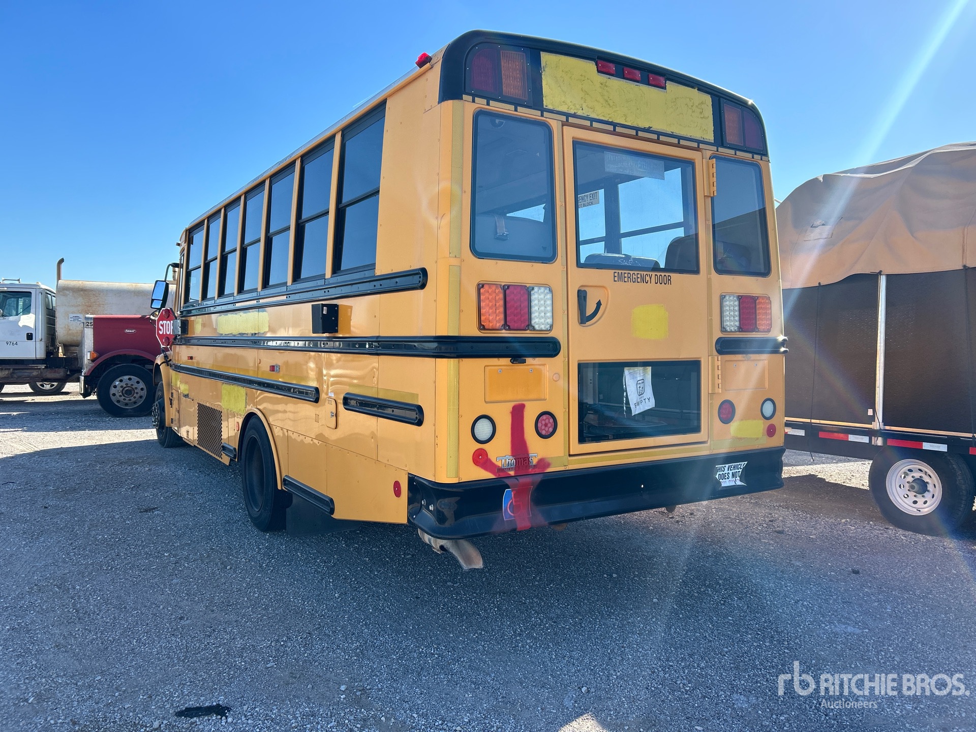 General Appearance with Picture, Left Rear Corner