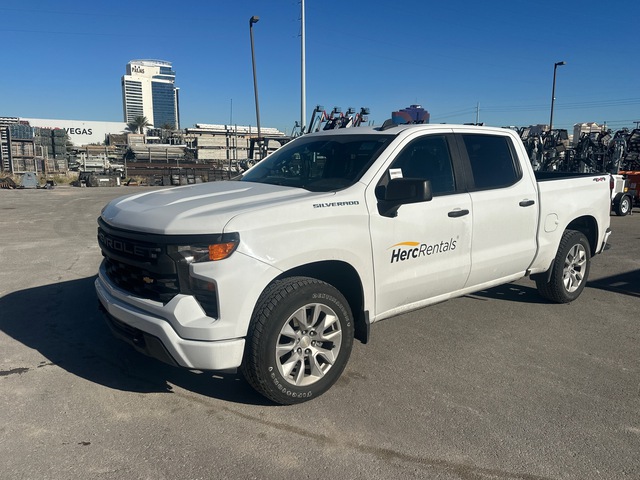 2022 Chevrolet Silverado 1500 4x4 Crew Cab Pickup