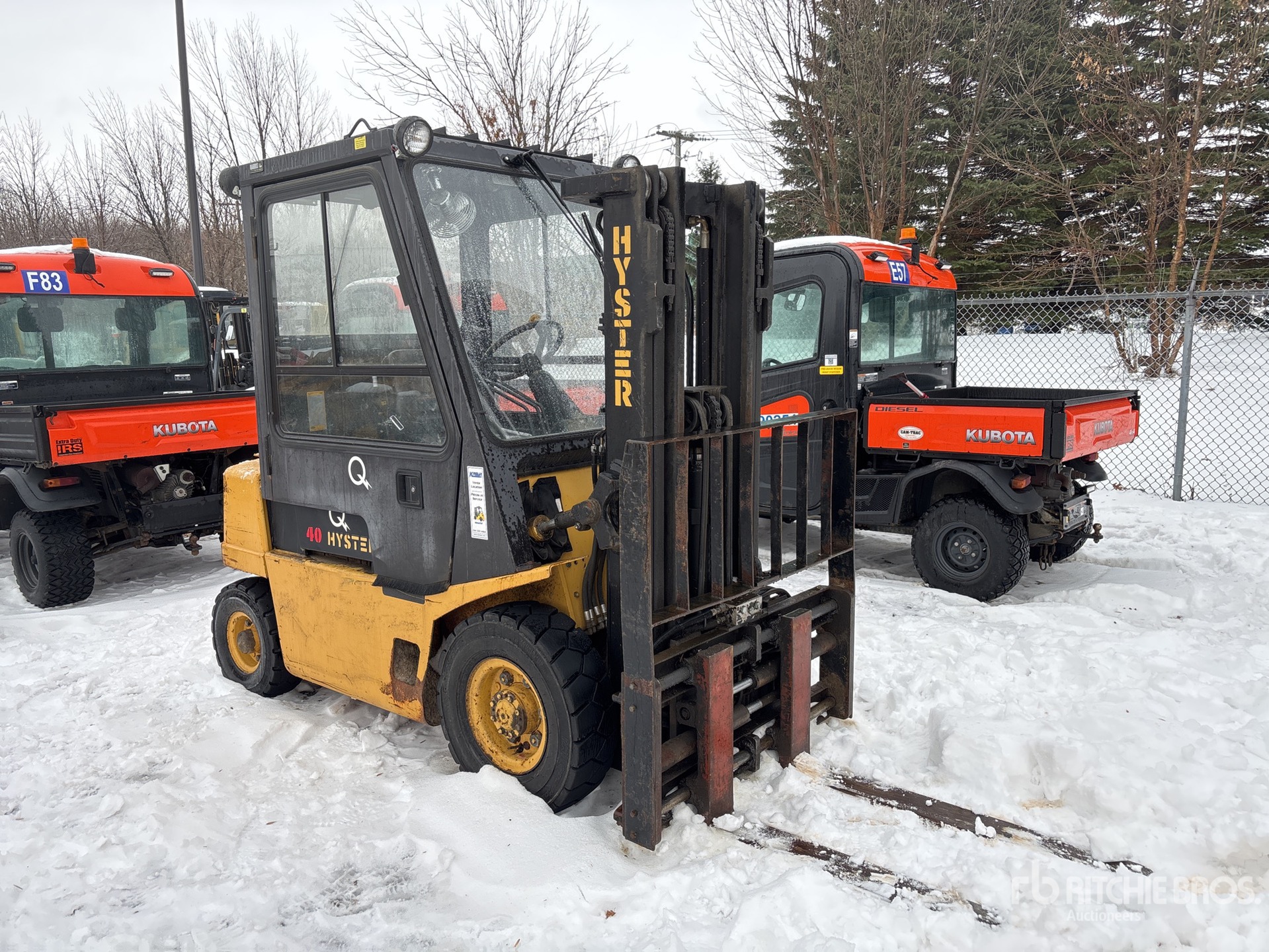 General Appearance with Picture, Right Front Corner