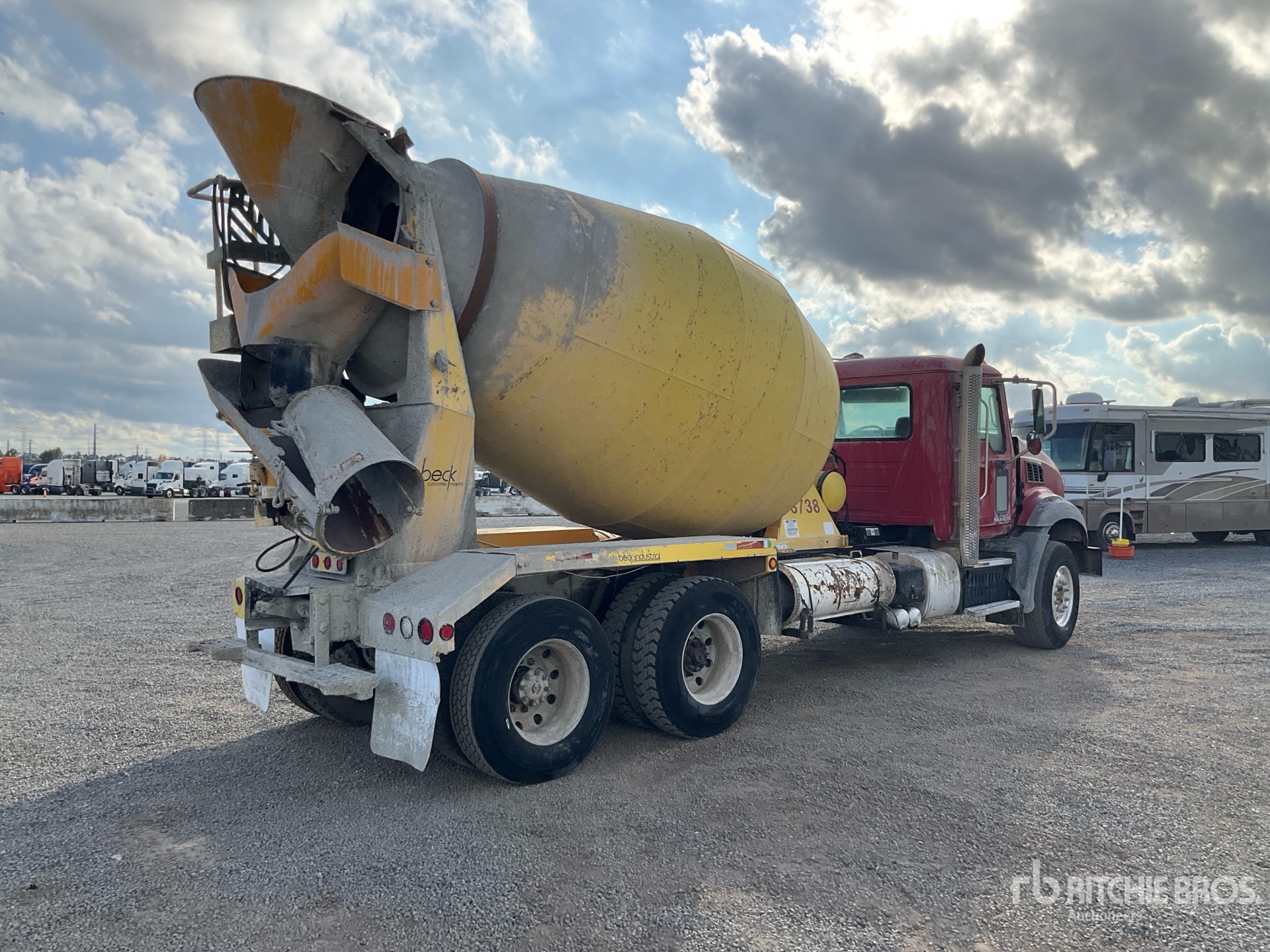 General Appearance with Bild, Ecke hinten rechts