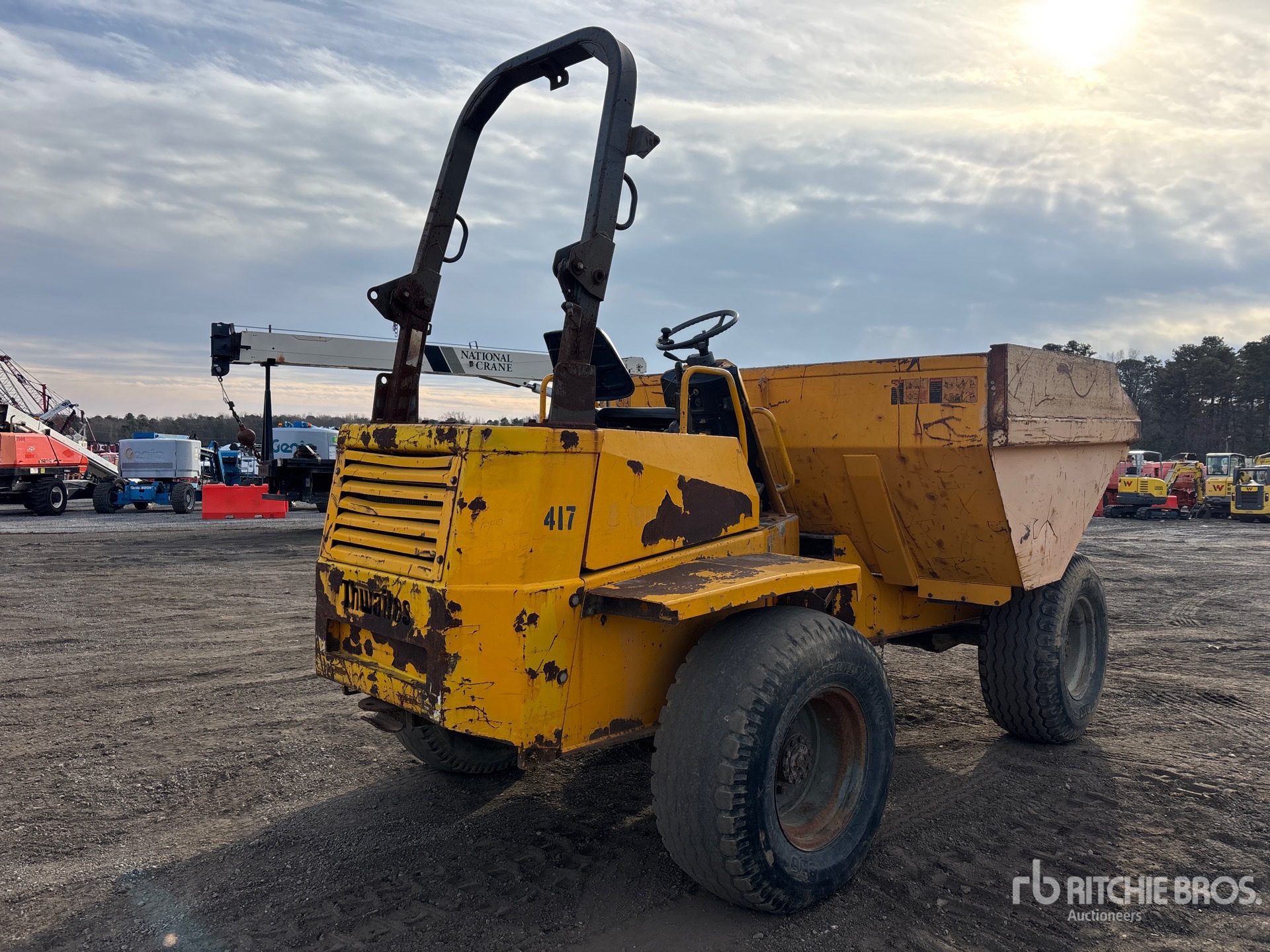 General Appearance with Imagen: esquina trasera derecha