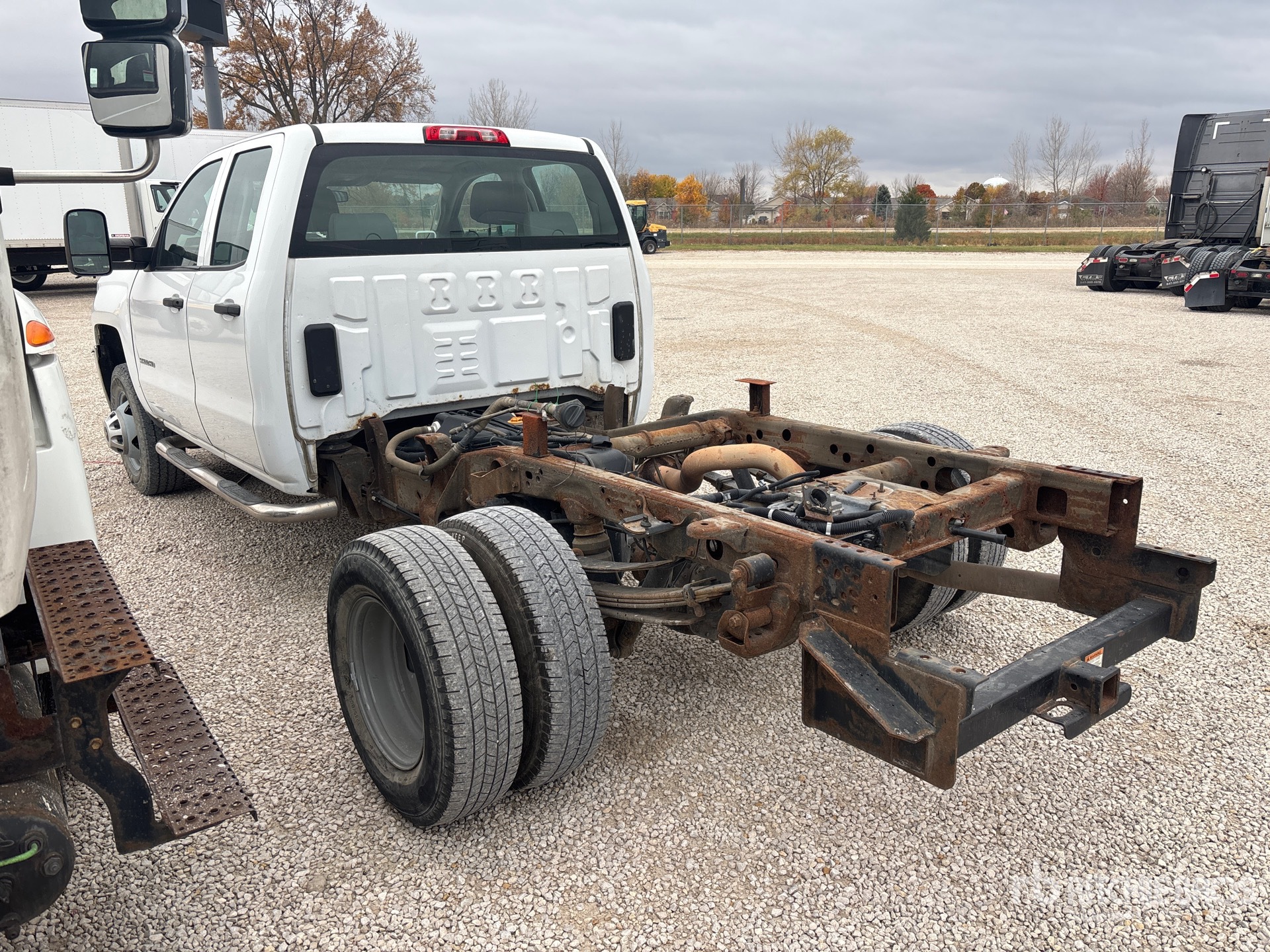 Aspect général with Image, coin arrière gauche