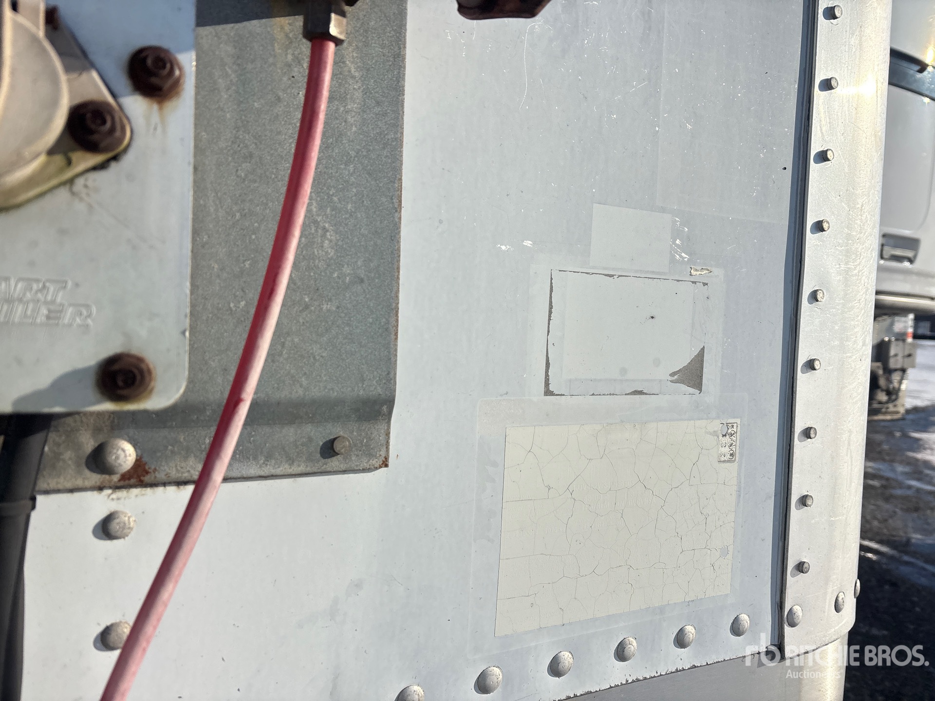 General Appearance with Numéro de série/Numéro d'identification du véhicule automobile