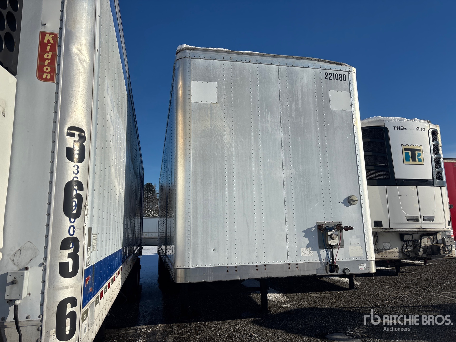 General Appearance with Image, coin avant droit