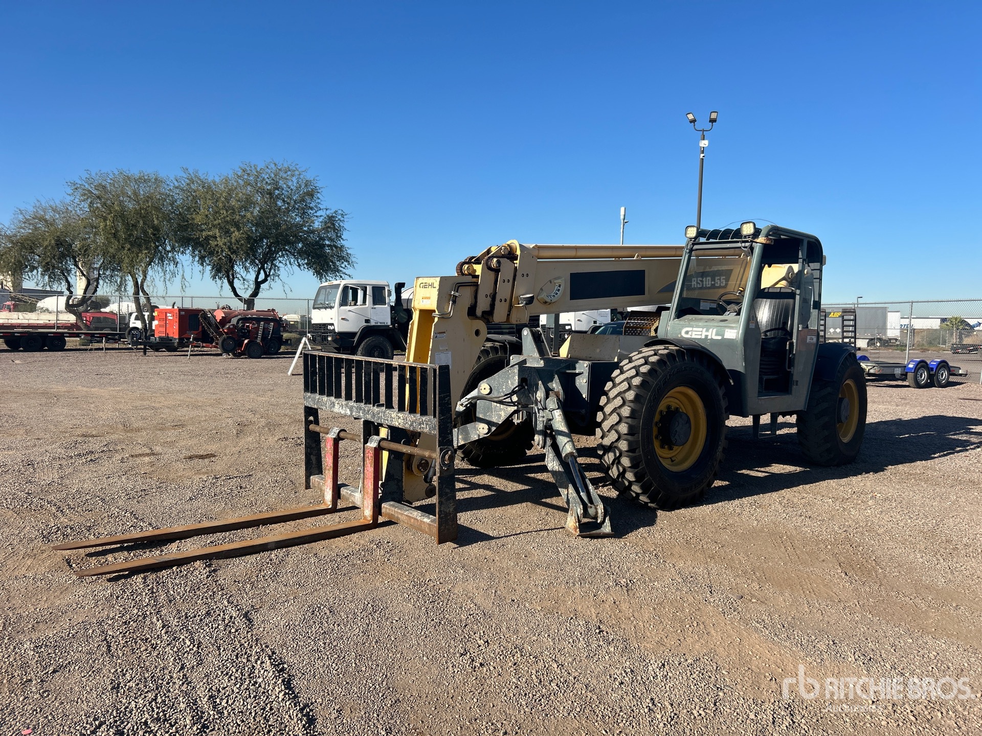 General Appearance with Picture, Left Front Corner