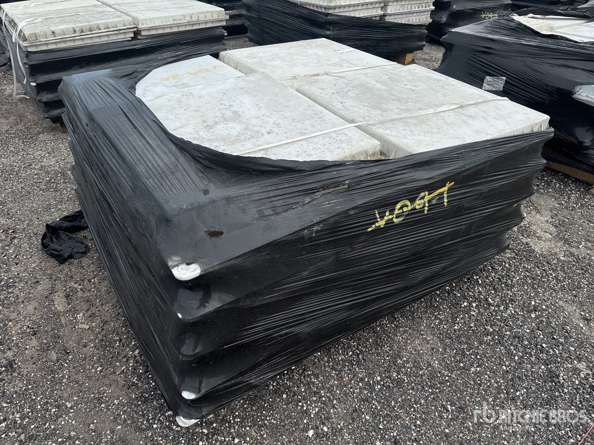 General Appearance with Zdjęcie, lewy dolny róg