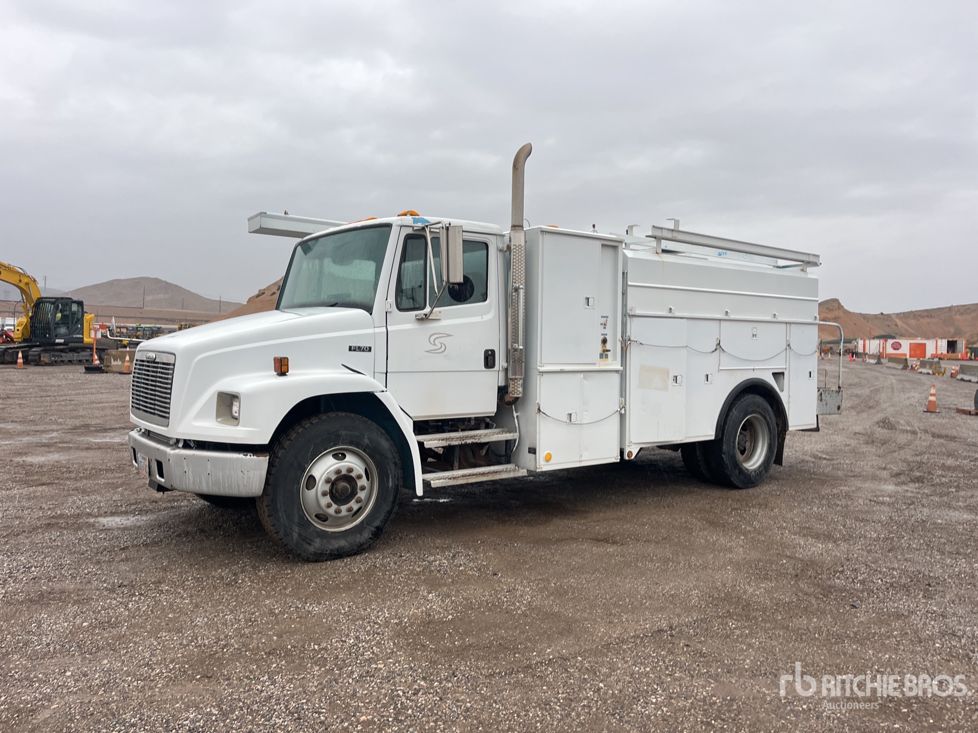 General Appearance with Featured Photo