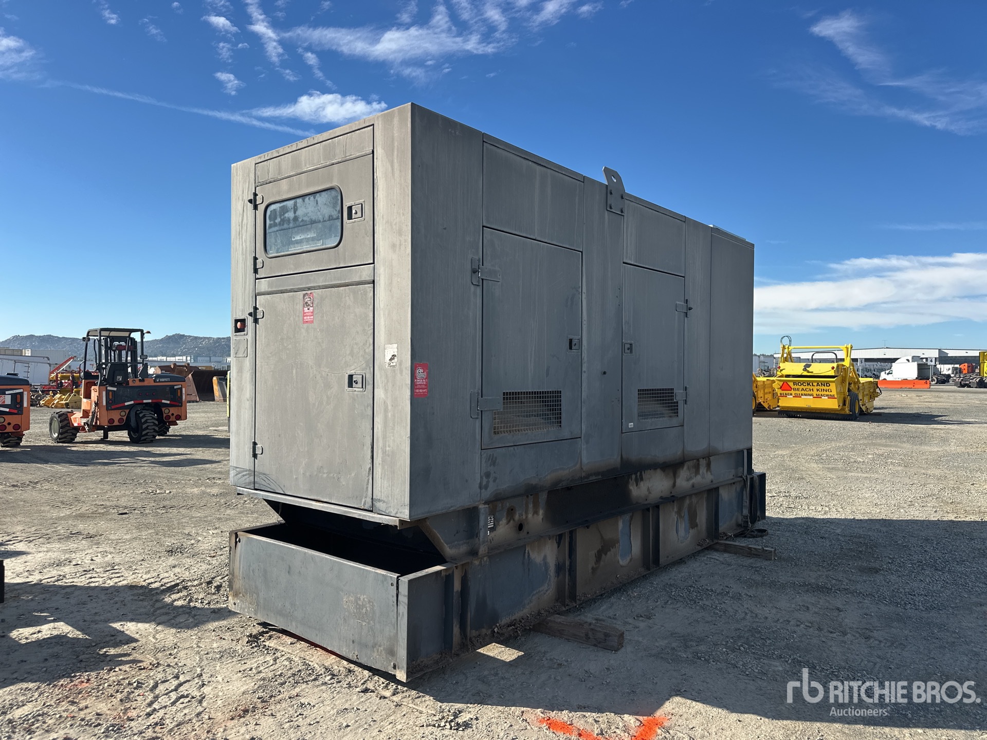 General Appearance with Picture, Left Front Corner