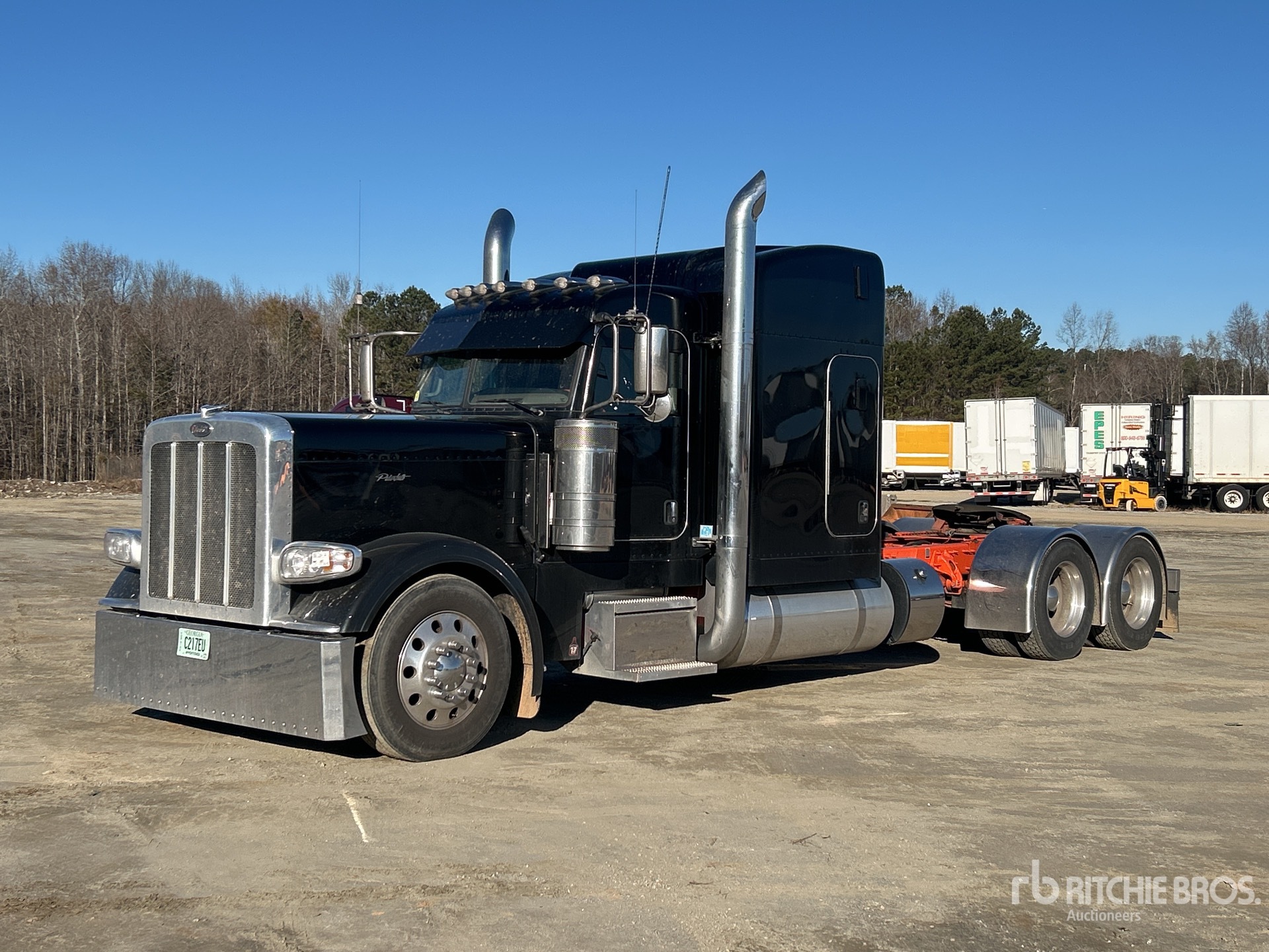 General Appearance with Foto, angolo anteriore sinistro