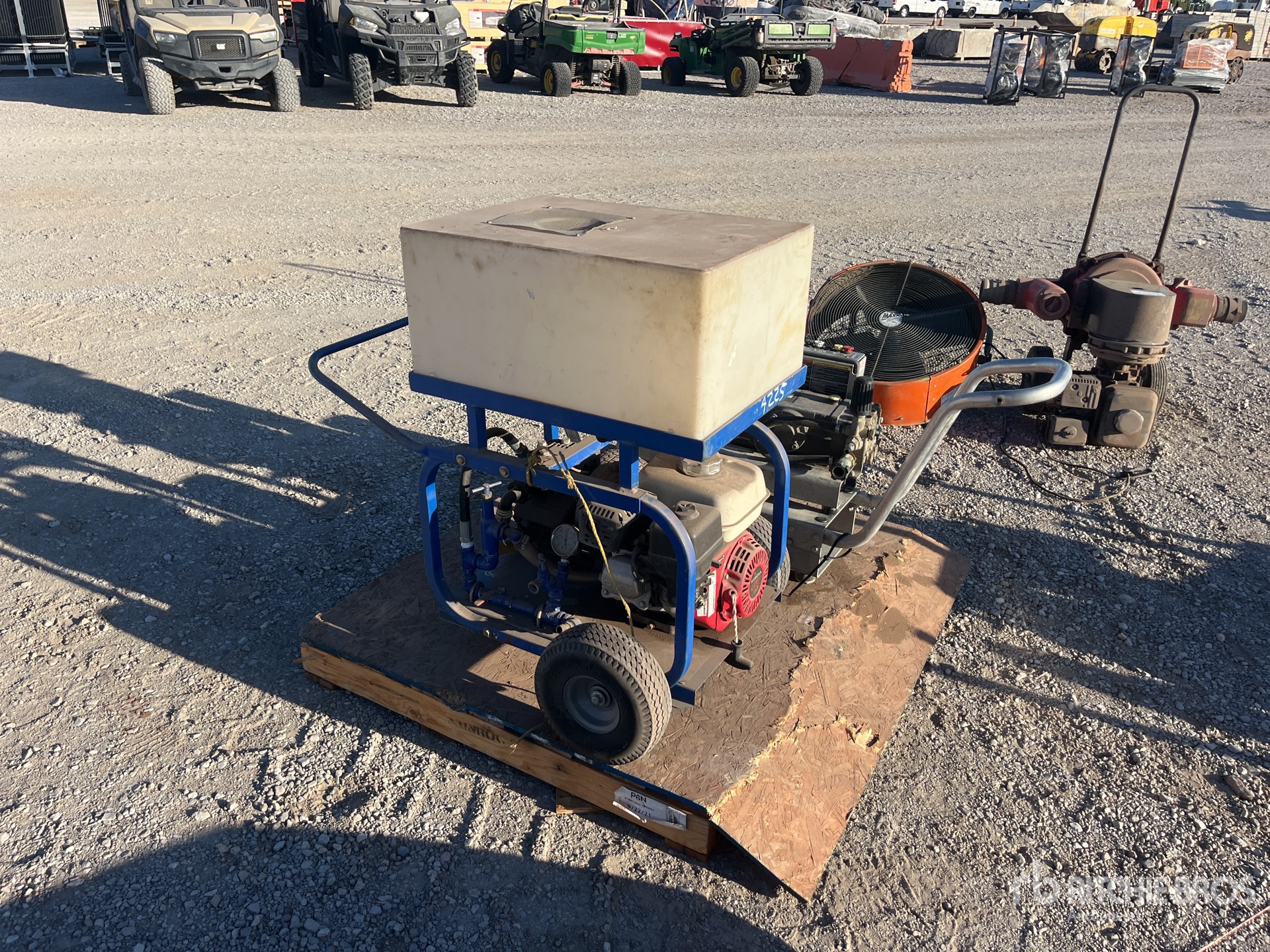 General Appearance with Picture, Right Rear Corner