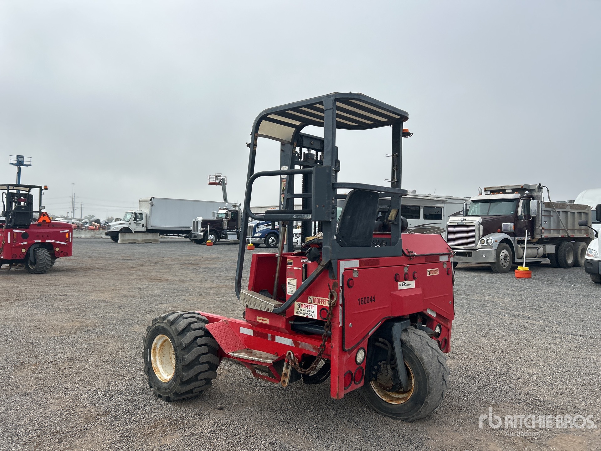 General Appearance with Picture, Left Rear Corner