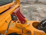 Chassis with Dispositivo di bloccaggio del braccio (escavatore a cucchiaia rovescia)