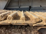 Undercarriage with Left Grouser Height
