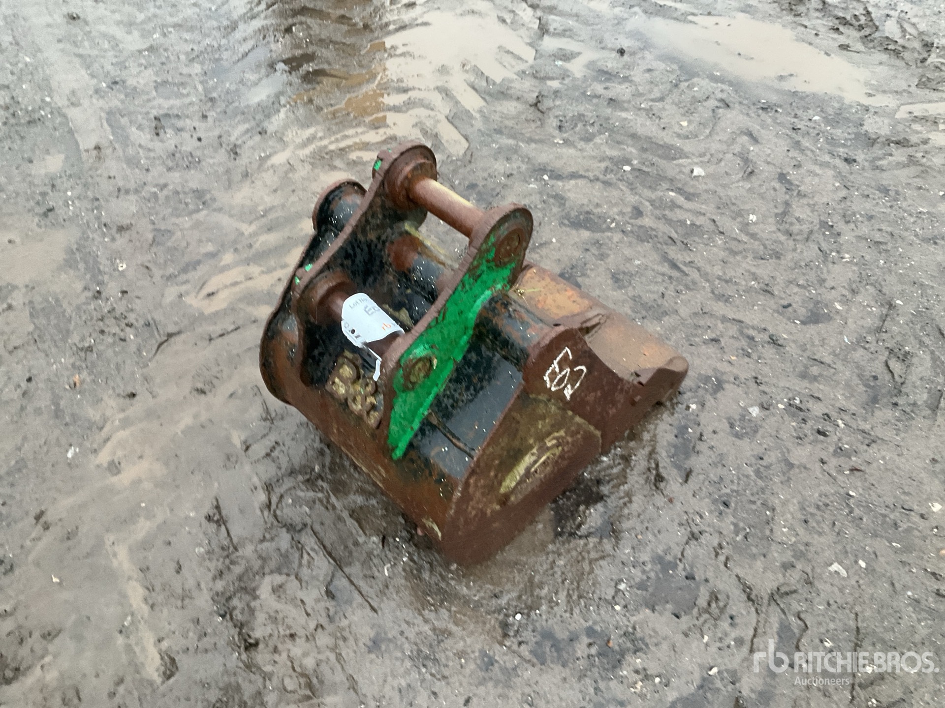 General Appearance with Foto, angolo anteriore sinistro