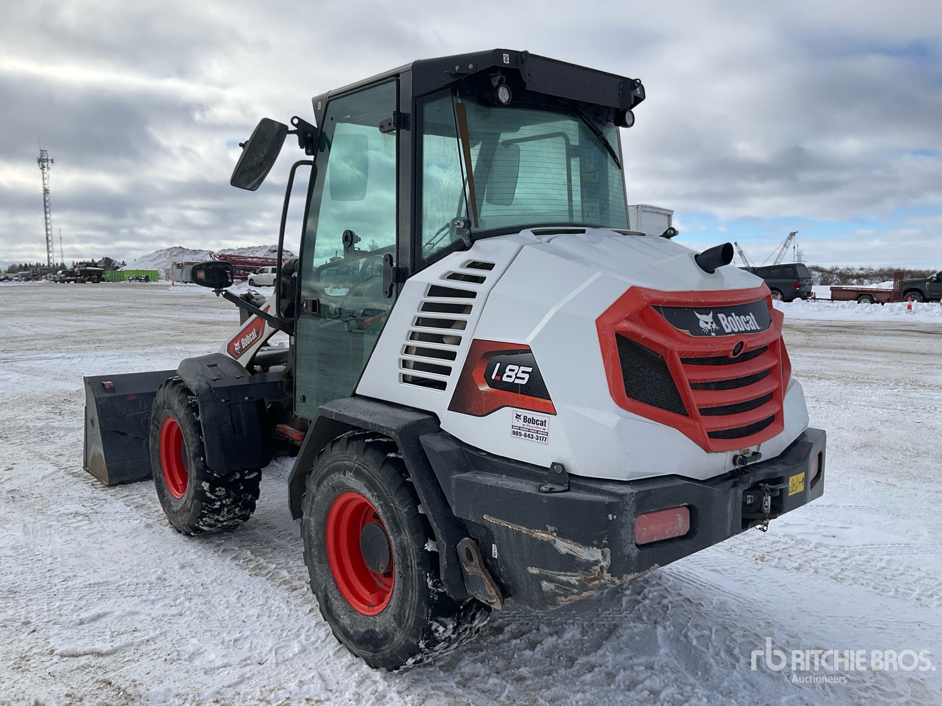 General Appearance with Picture, Left Rear Corner