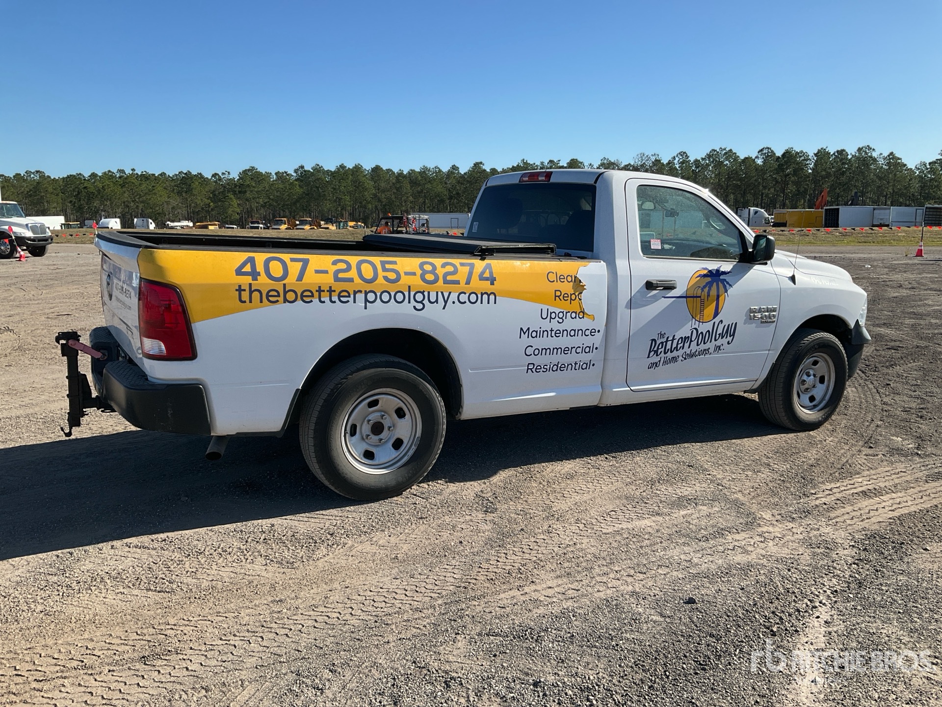 General Appearance with Picture, Right Rear Corner