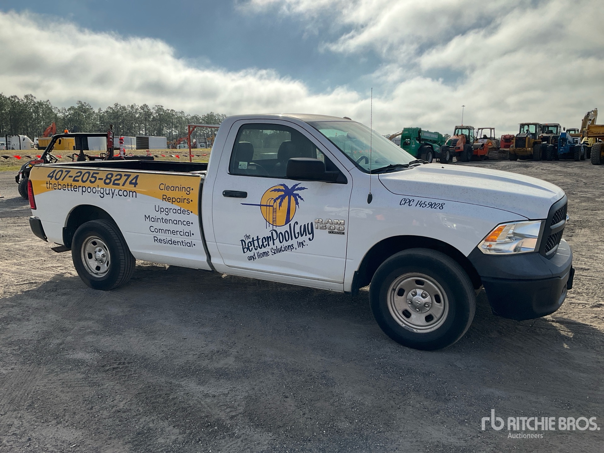 General Appearance with Picture, Right Front Corner