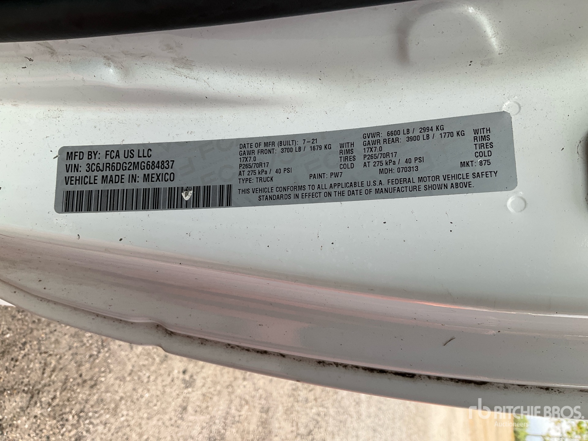 General Appearance with Serial Number / VIN