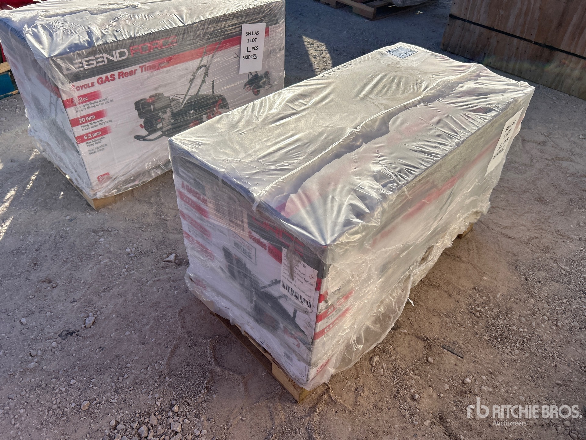 General Appearance with Picture, Left Rear Corner