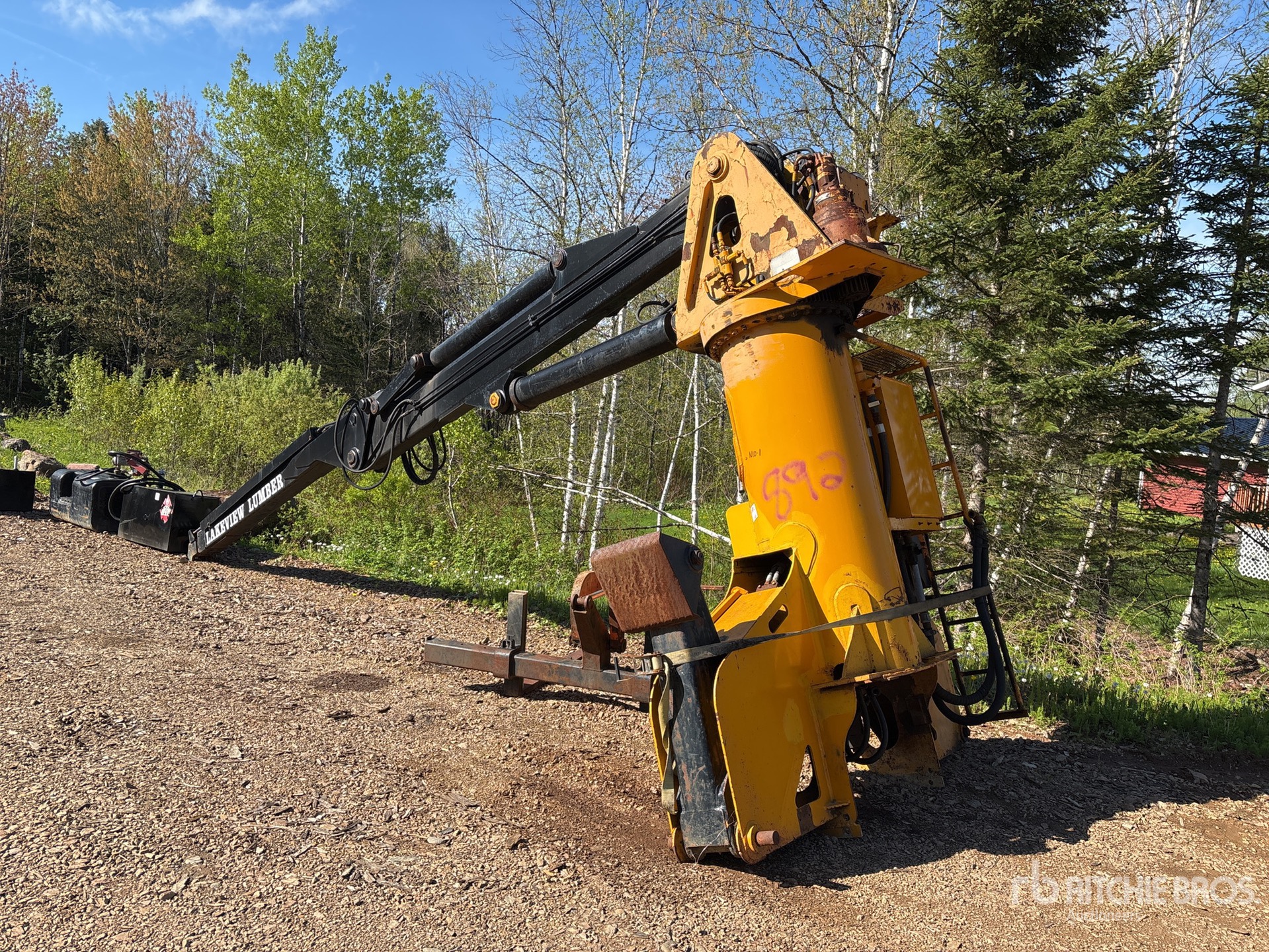 Aspect général with Image, coin arrière gauche