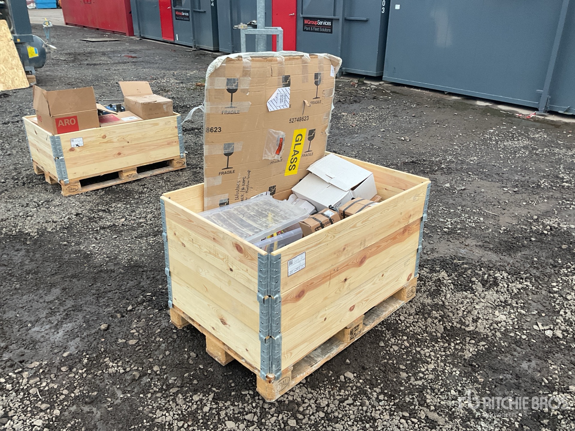 General Appearance with Picture, Right Front Corner