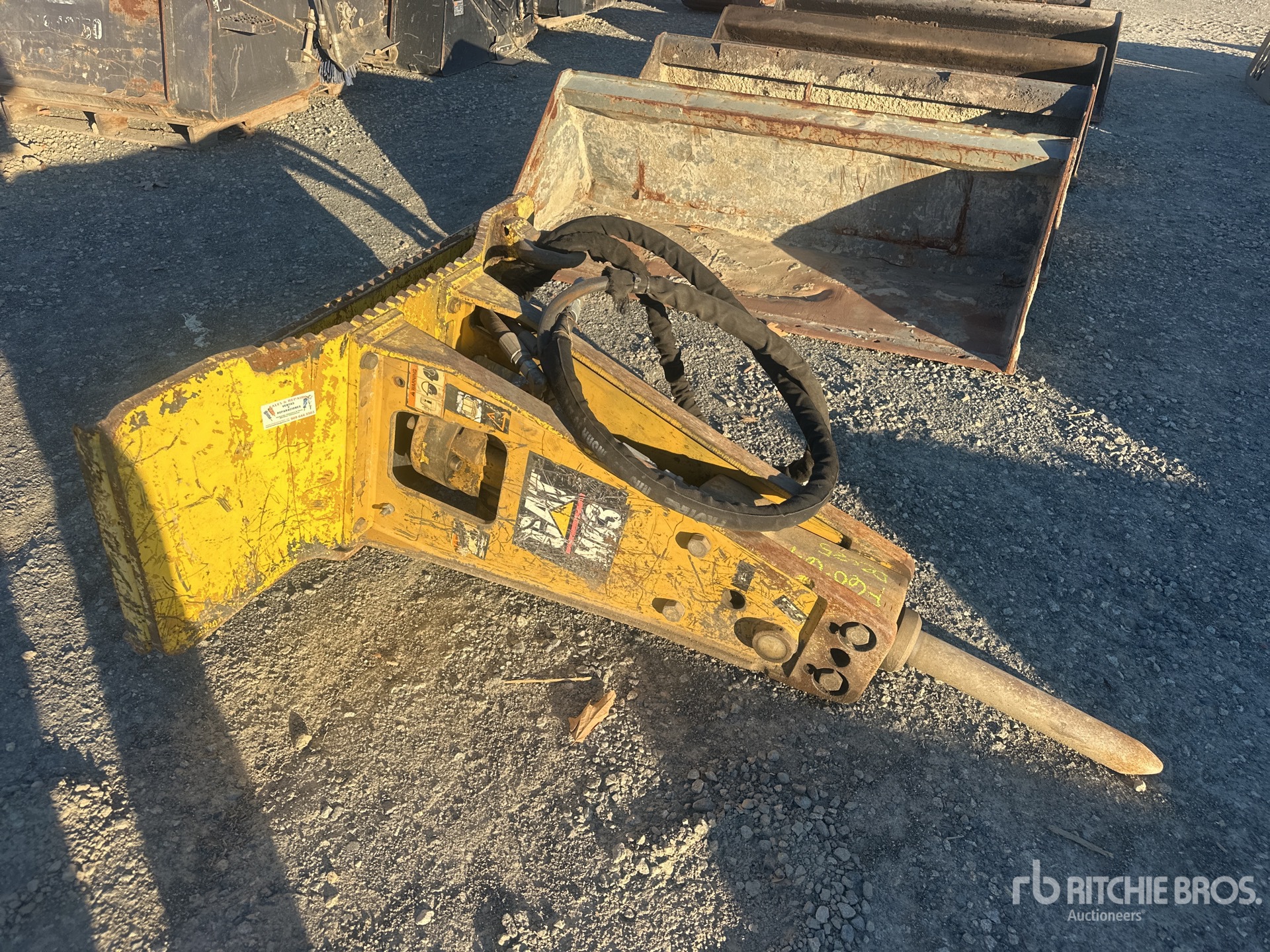 General Appearance with Bild, Ecke vorne rechts