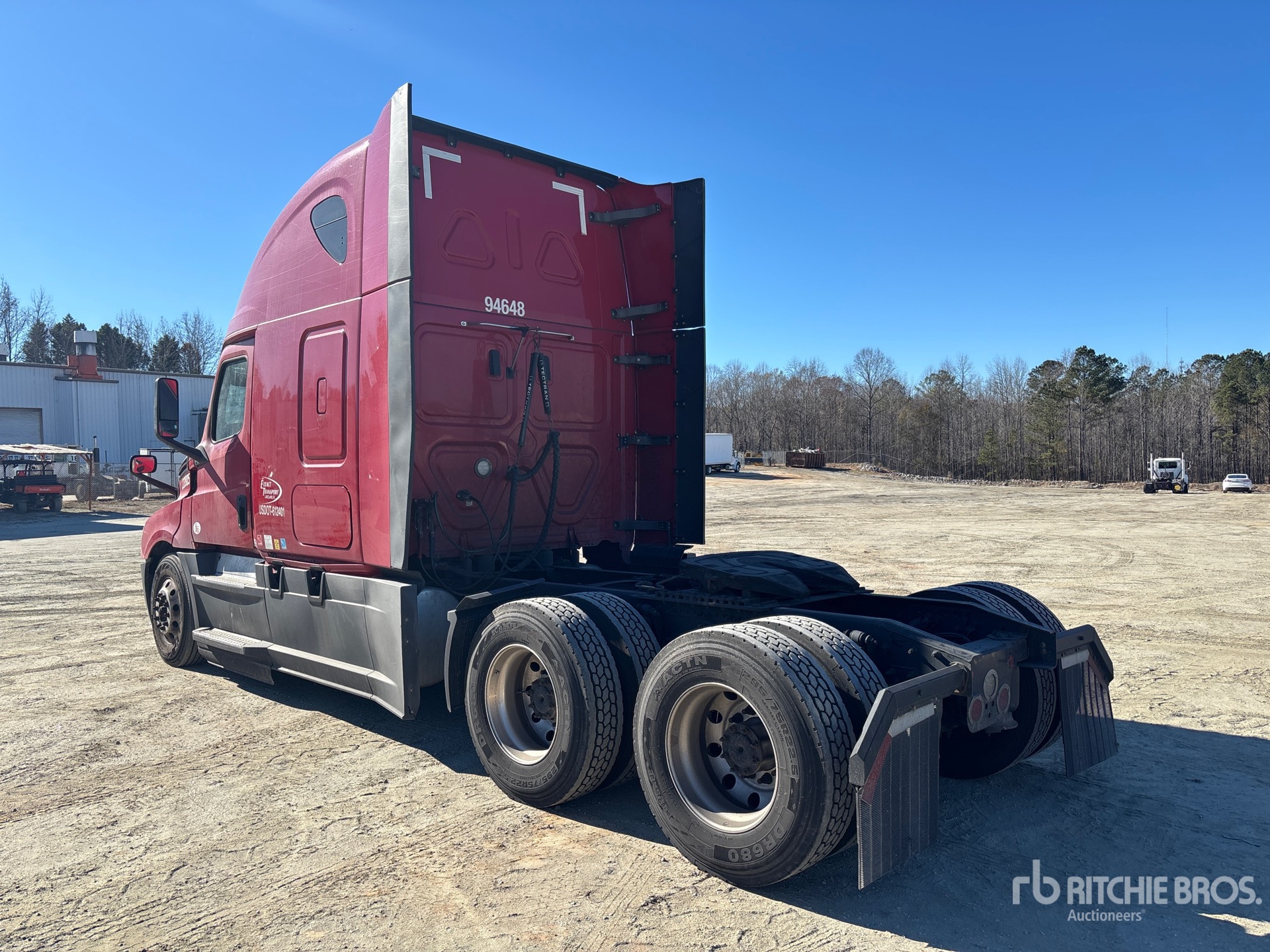 Aspect général with Image, coin arrière gauche
