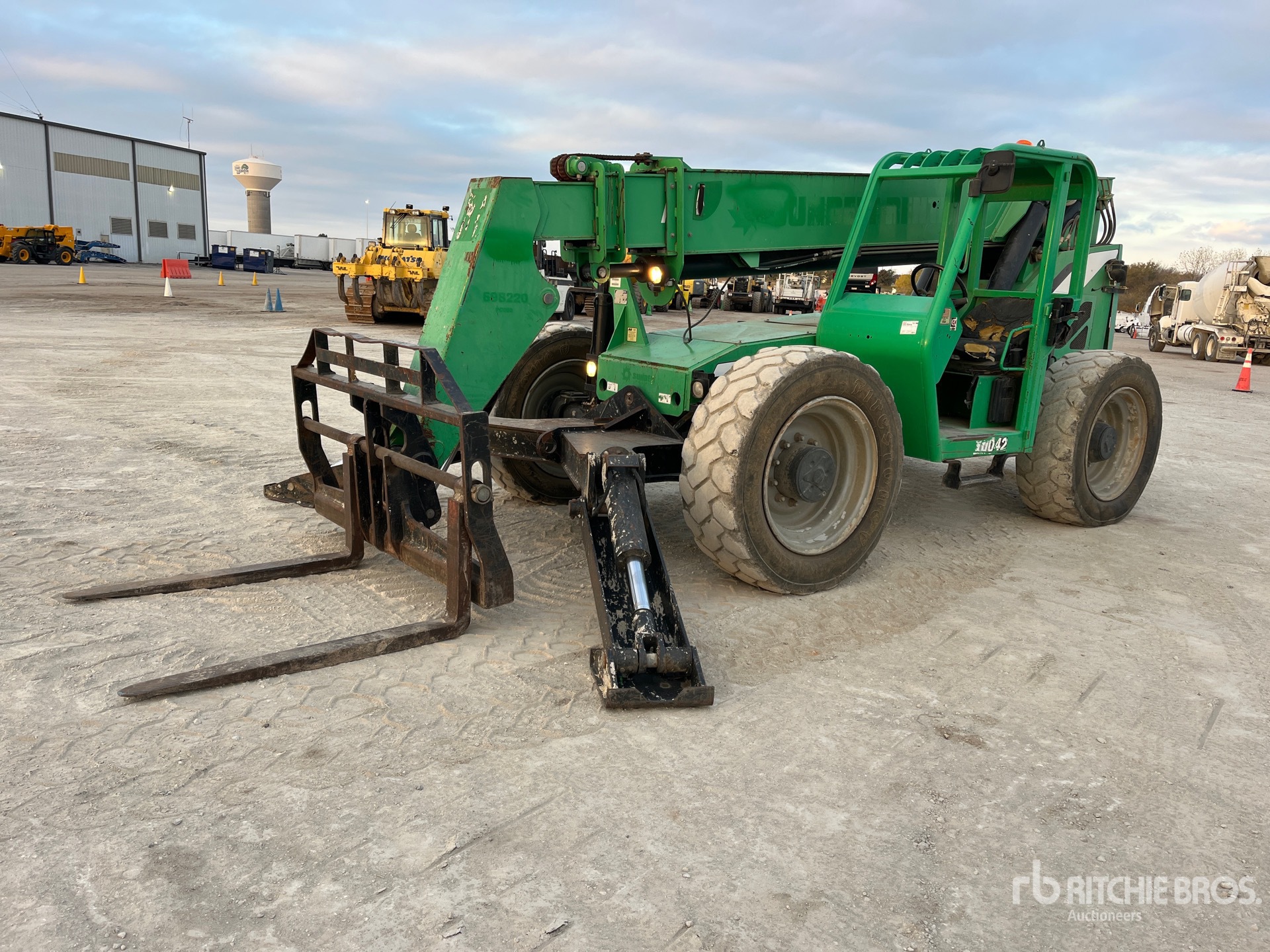 Aspect général with Image, coin avant gauche