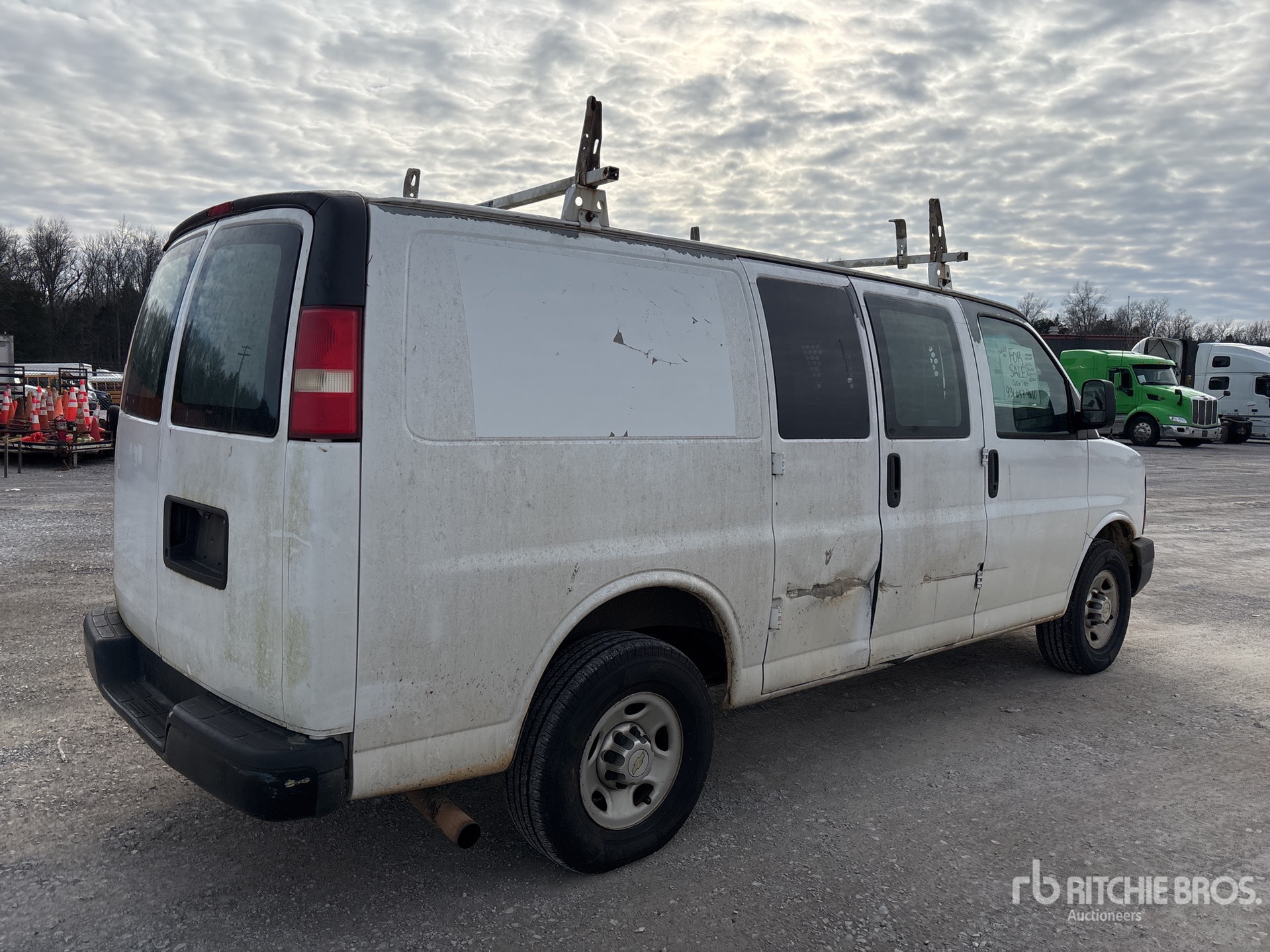 General Appearance with Picture, Right Rear Corner