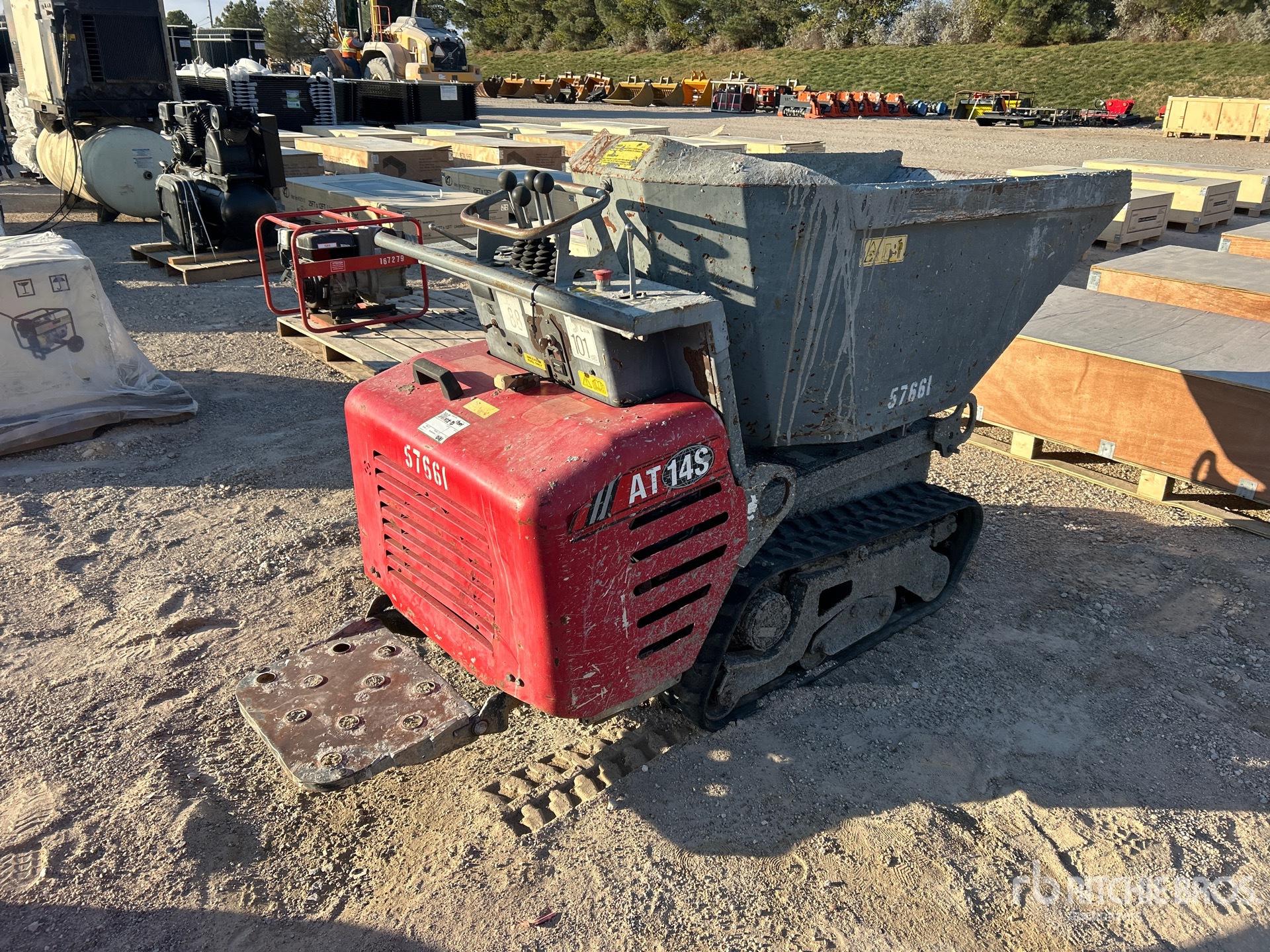 General Appearance with Imagen: esquina trasera derecha