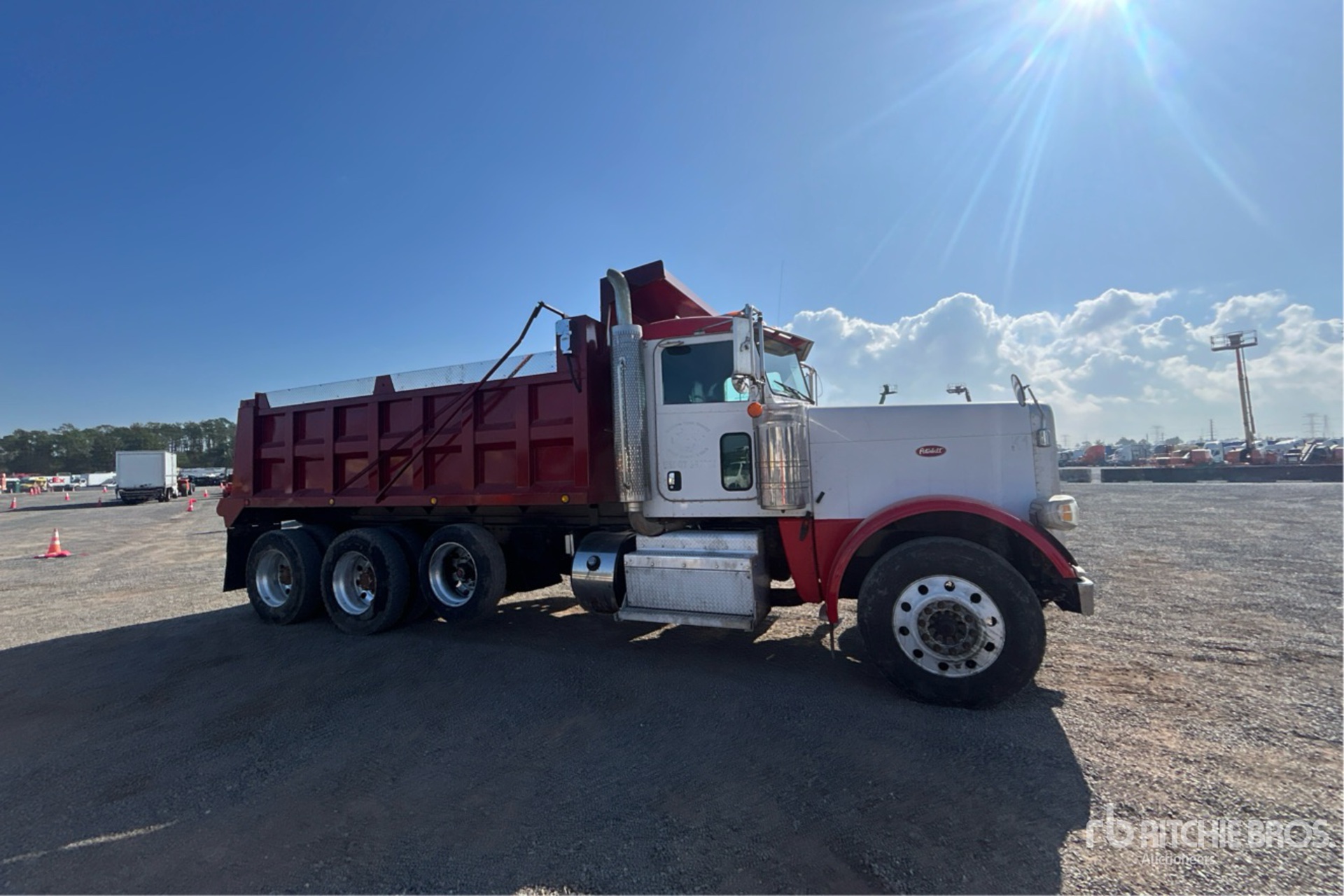 General Appearance with Imagen: esquina delantera derecha