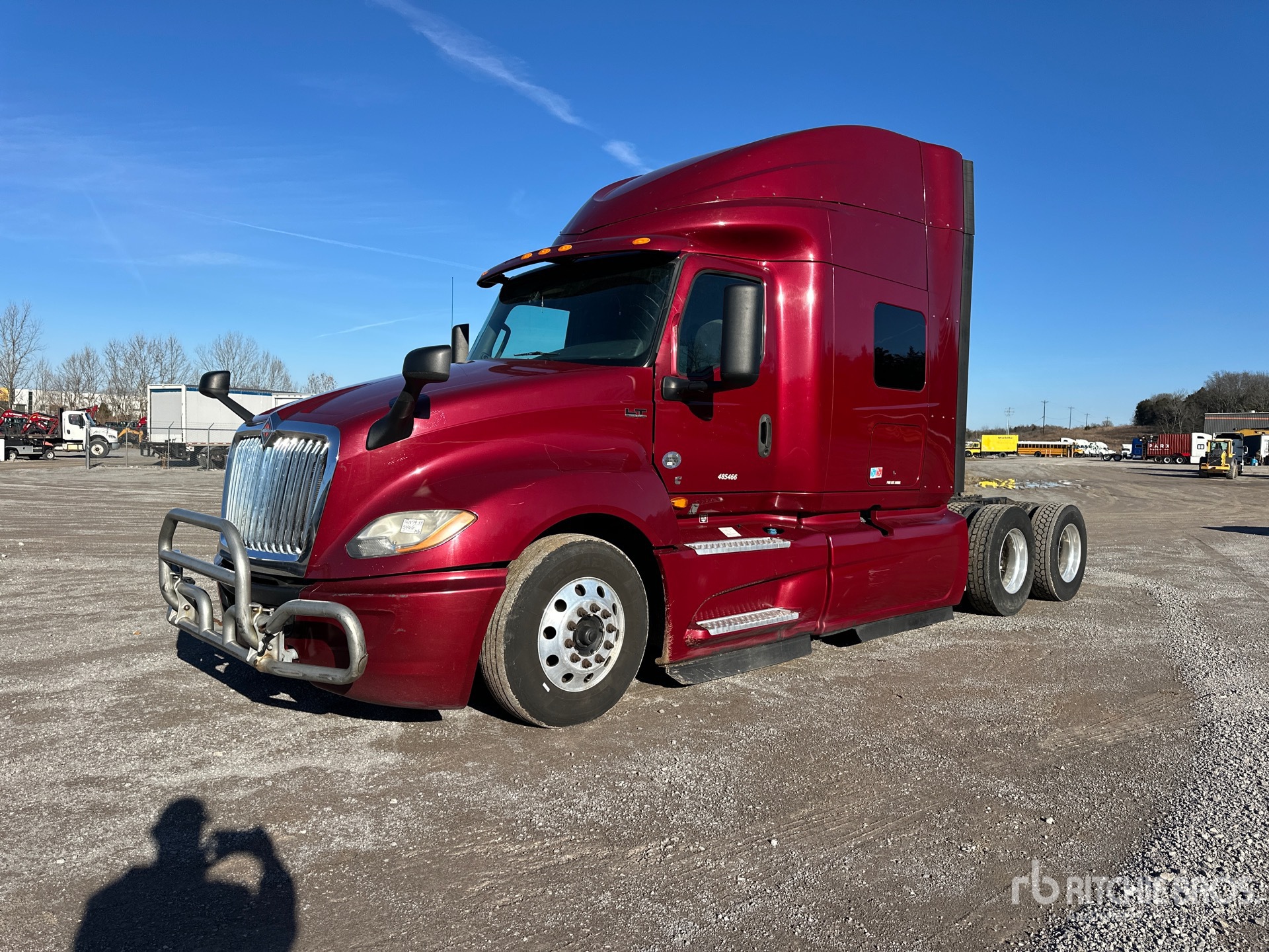 General Appearance with Picture, Left Front Corner