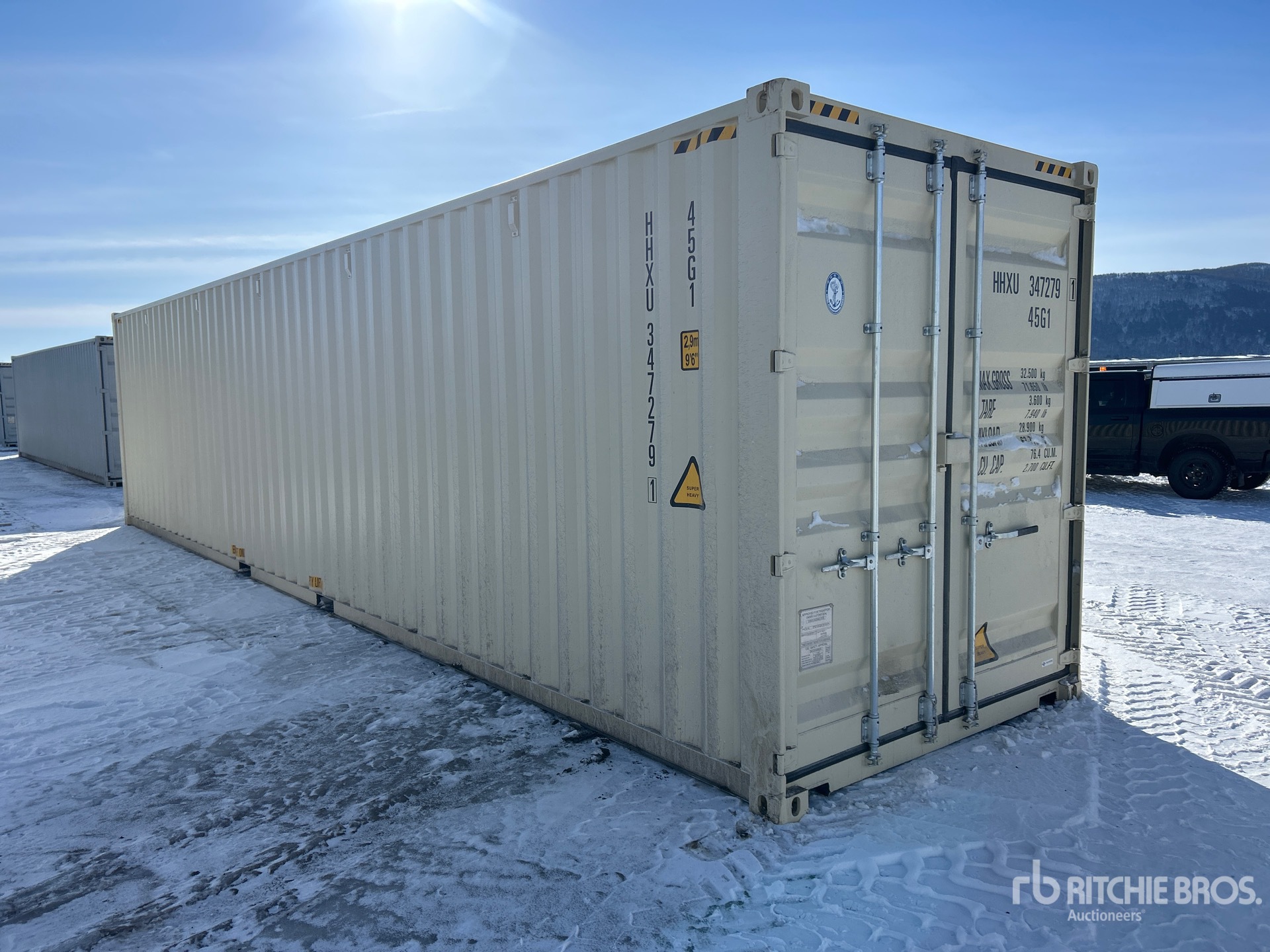 General Appearance with Picture, Left Rear Corner