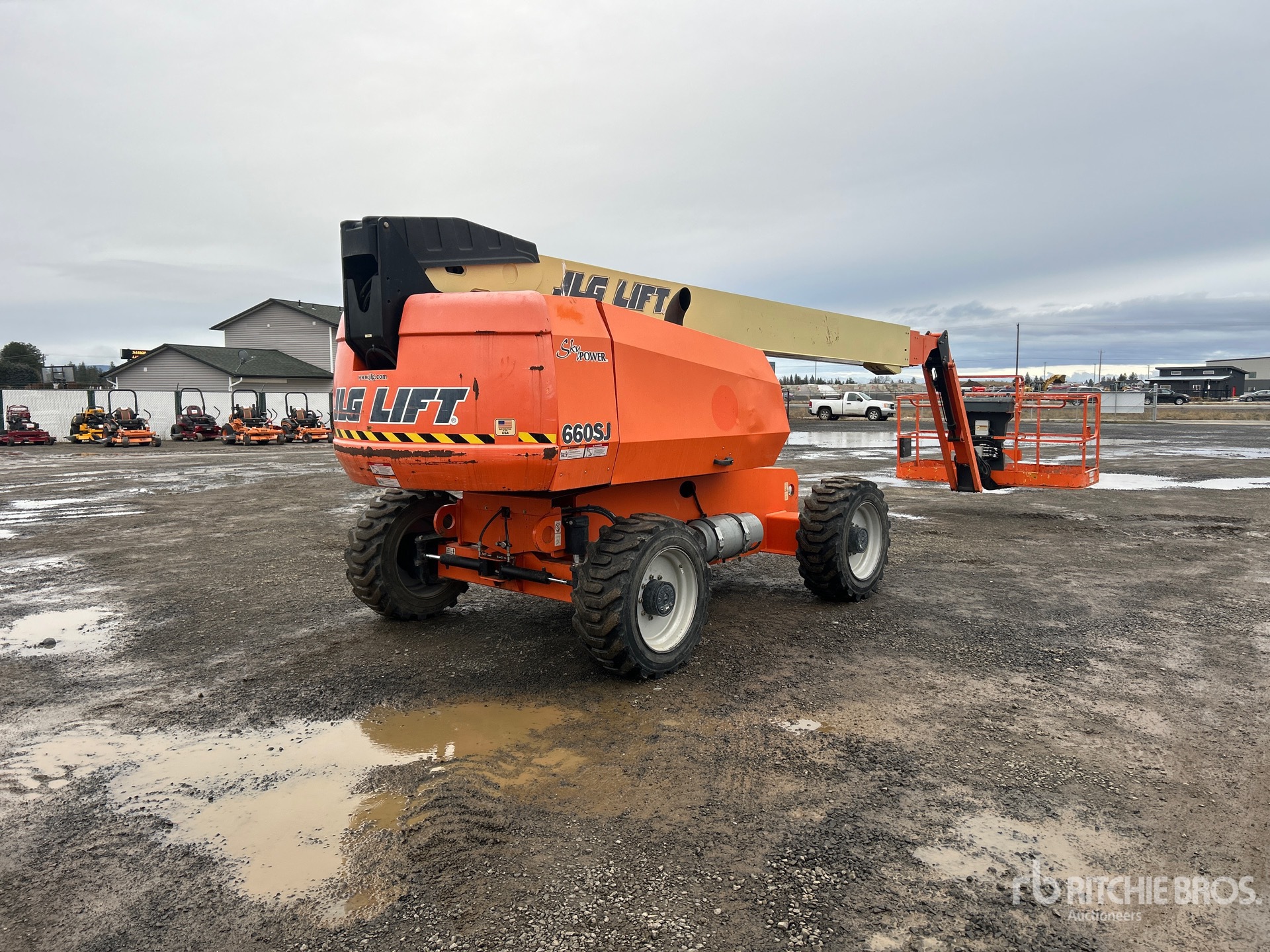 General Appearance with Picture, Right Rear Corner