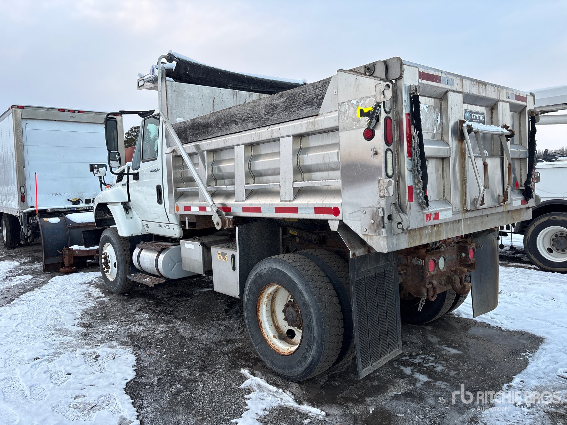 General Appearance with Bild, Ecke hinten links