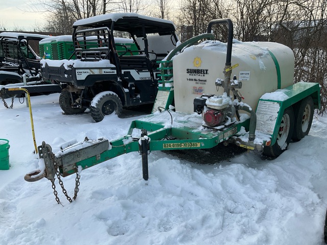 2015 Magnum MWT500 500 gal T/A Water Tank Trailer