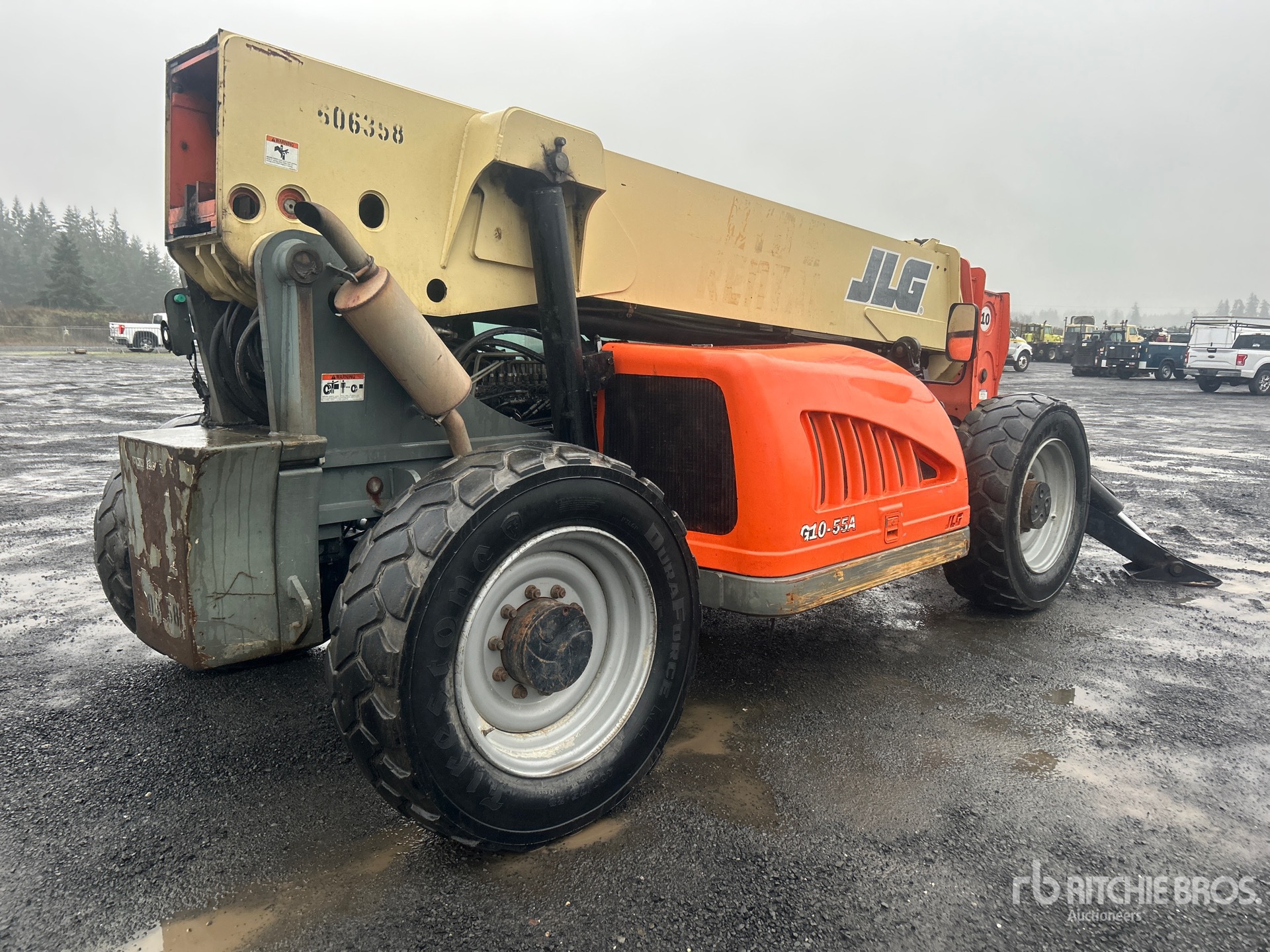 General Appearance with Picture, Right Rear Corner