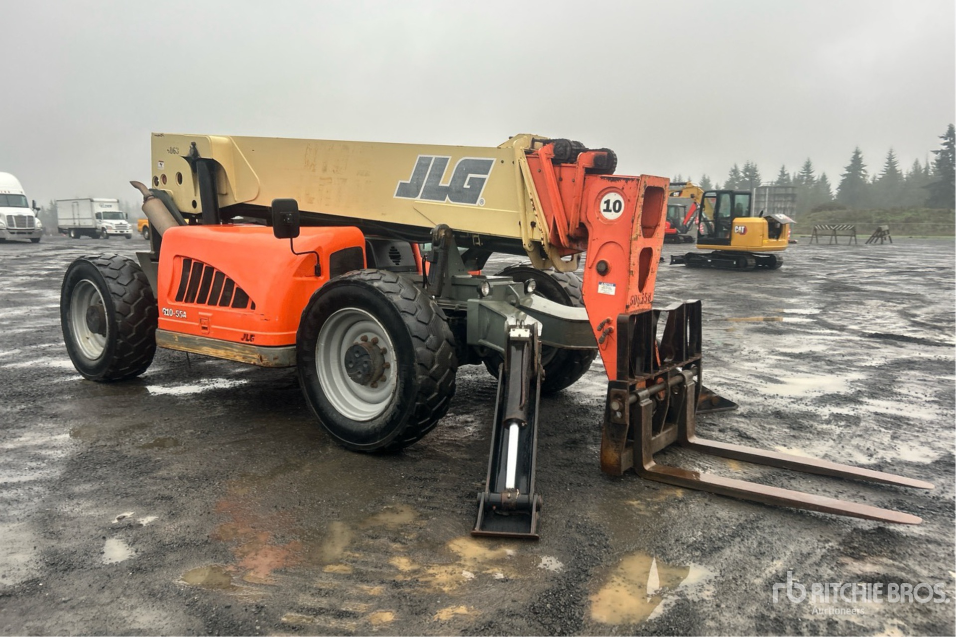 General Appearance with Bild, Ecke vorne rechts