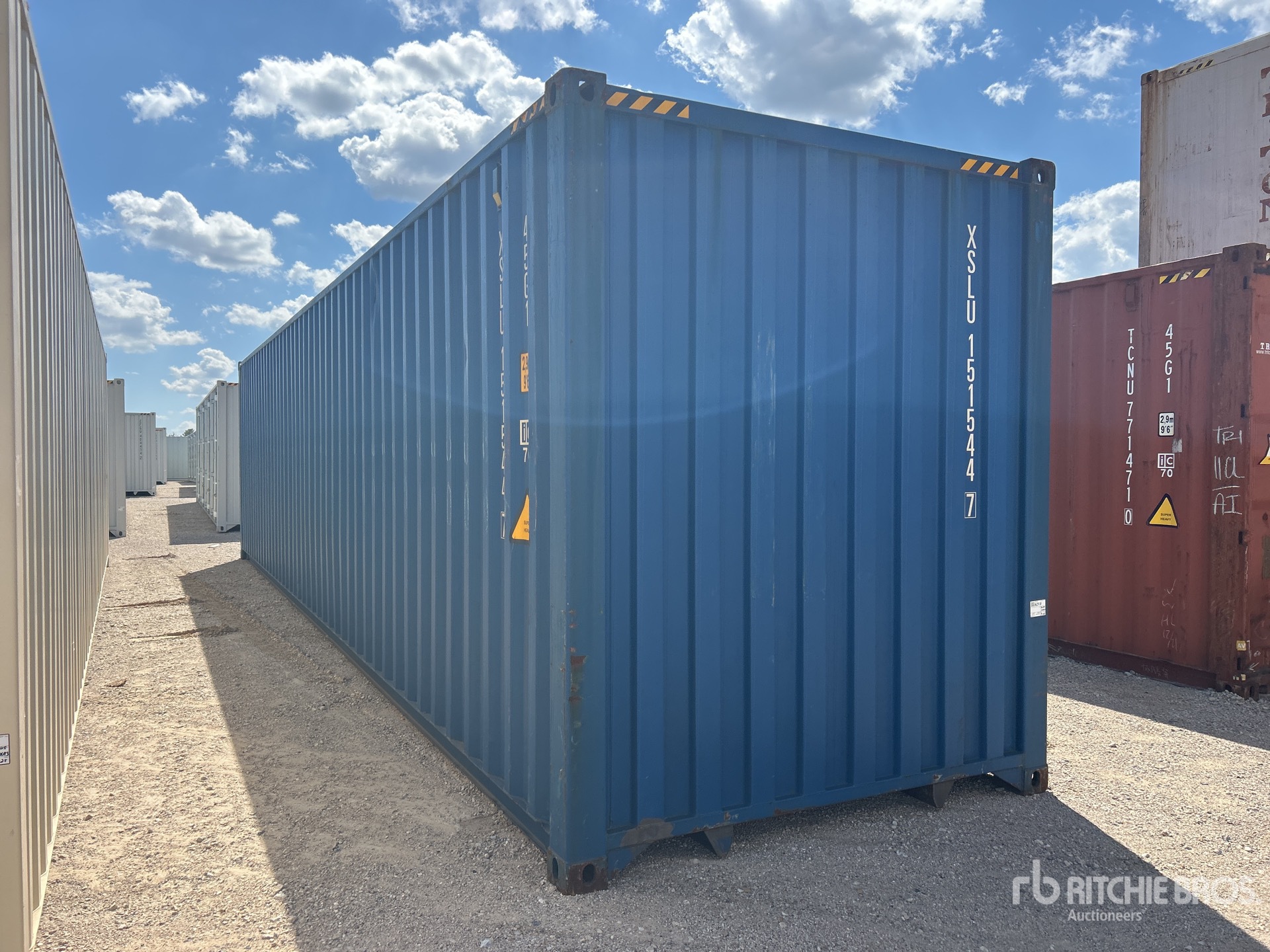 Aspect général with Image, coin avant droit