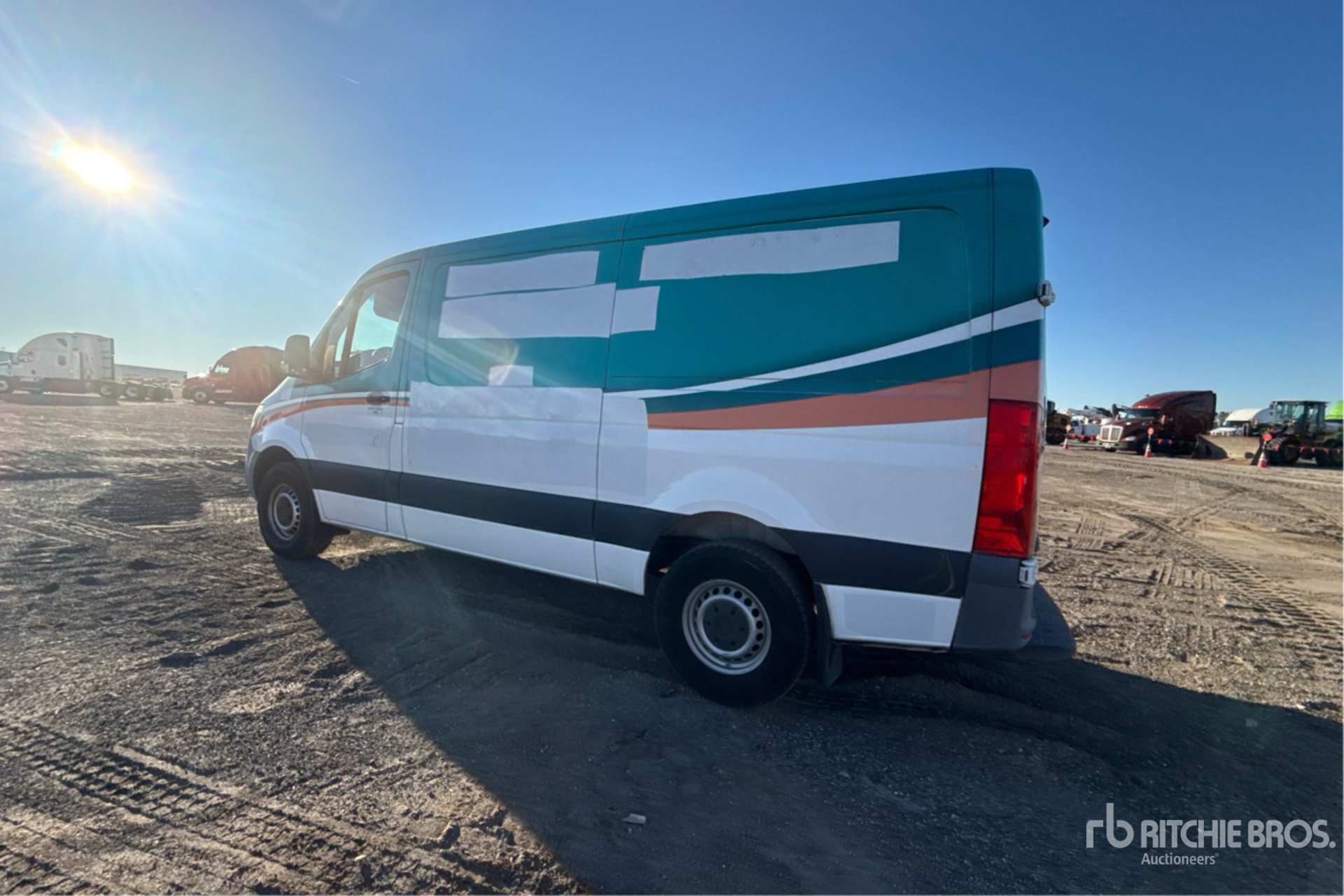 General Appearance with Imagen: esquina trasera izquierda