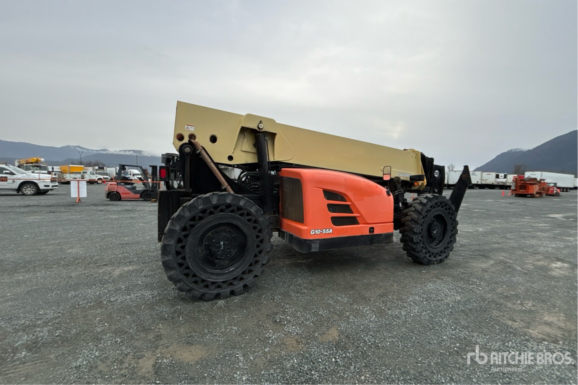 General Appearance with Bild, Ecke hinten rechts