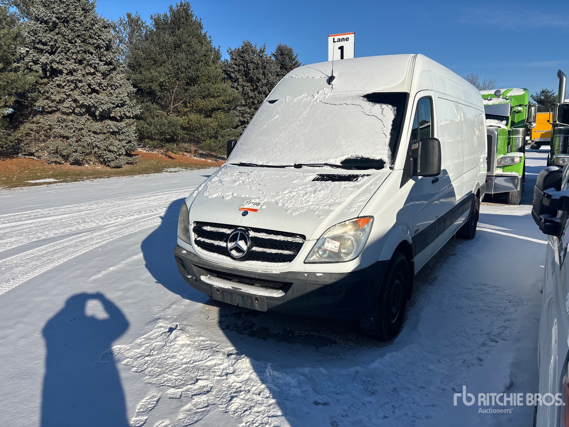 General Appearance with Picture, Left Front Corner