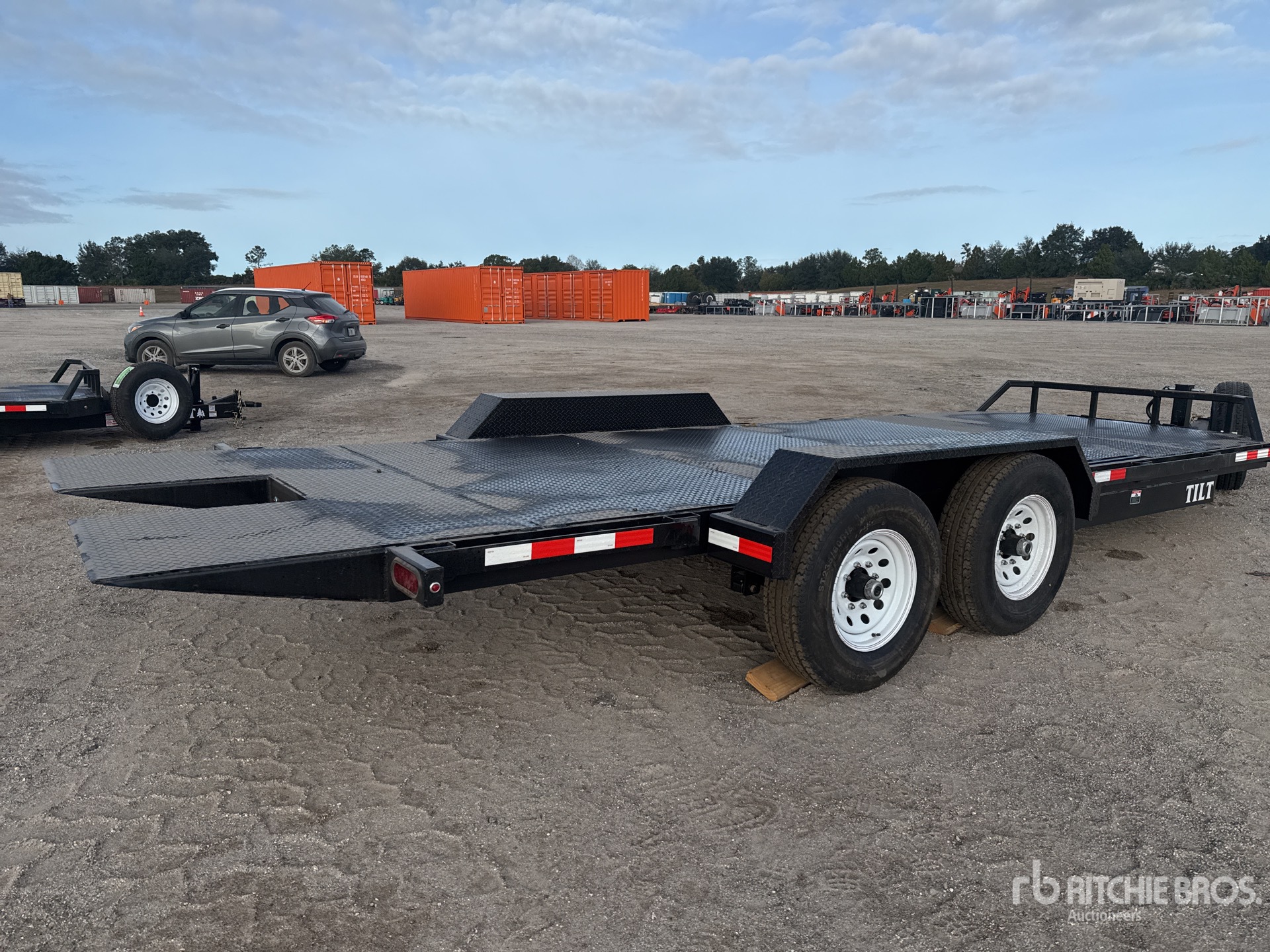 Aspect général with Image, coin arrière gauche