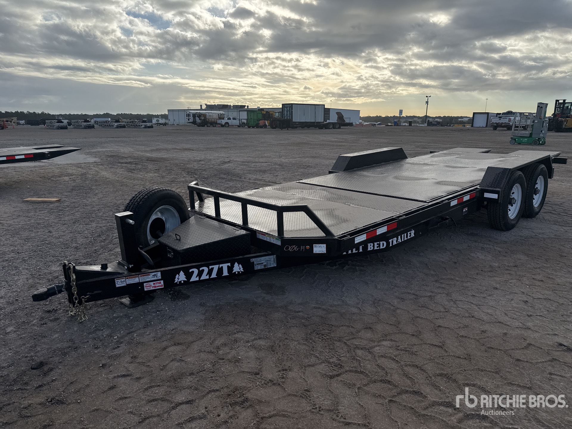 Aspect général with Image, coin avant droit