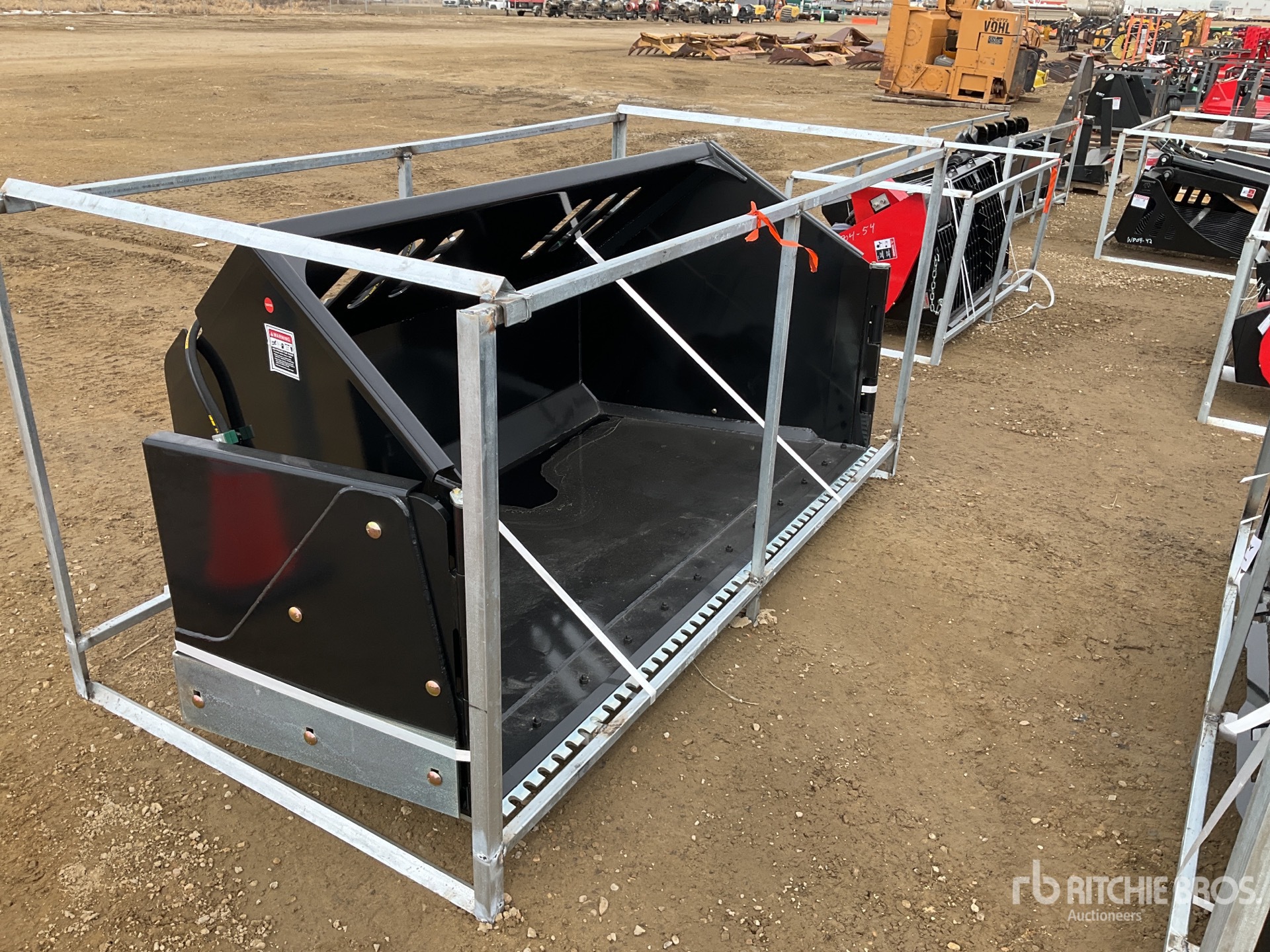 General Appearance with Bild, Ecke vorne rechts